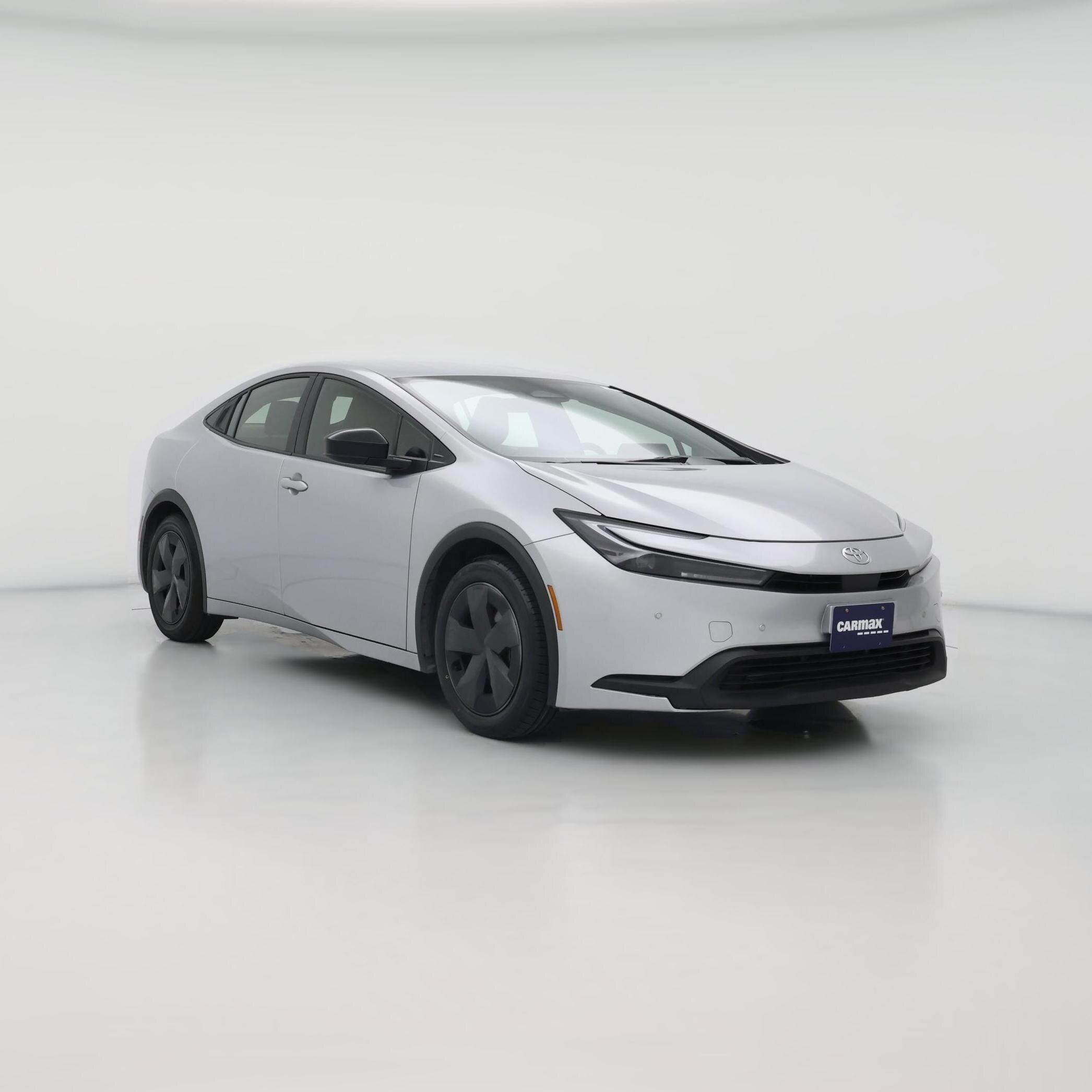 2025 Toyota Prius LE