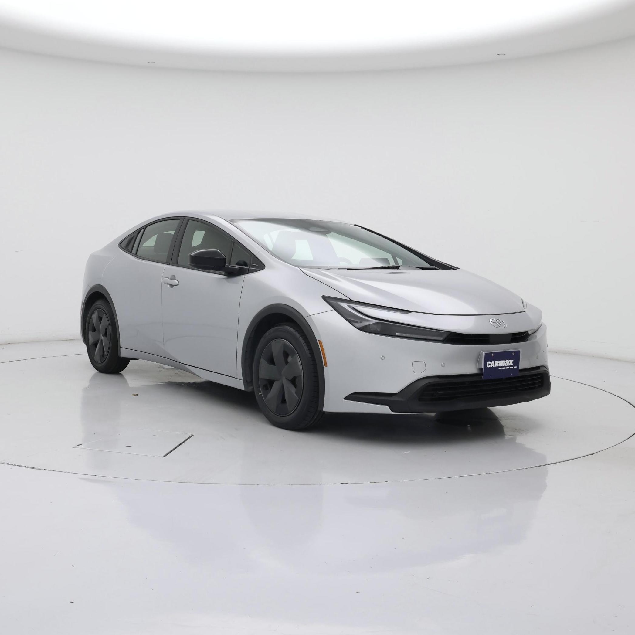  2025 Toyota Prius LE FWD   