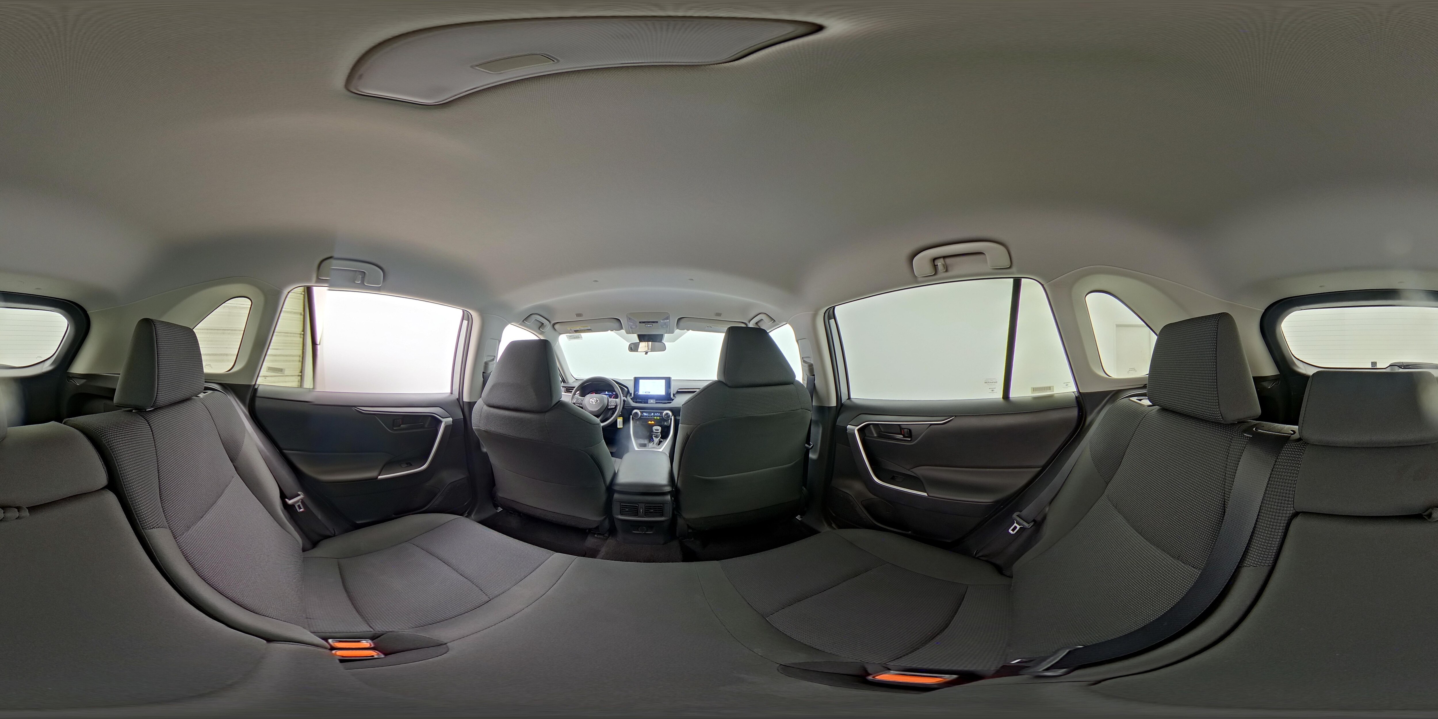 2025 Toyota RAV4 LE - Photo 25