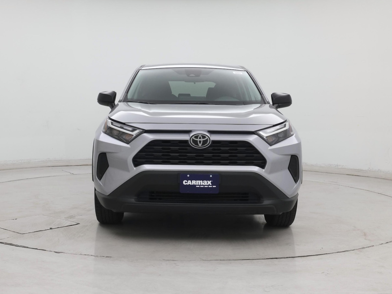 2025 Toyota RAV4 LE - Photo 6