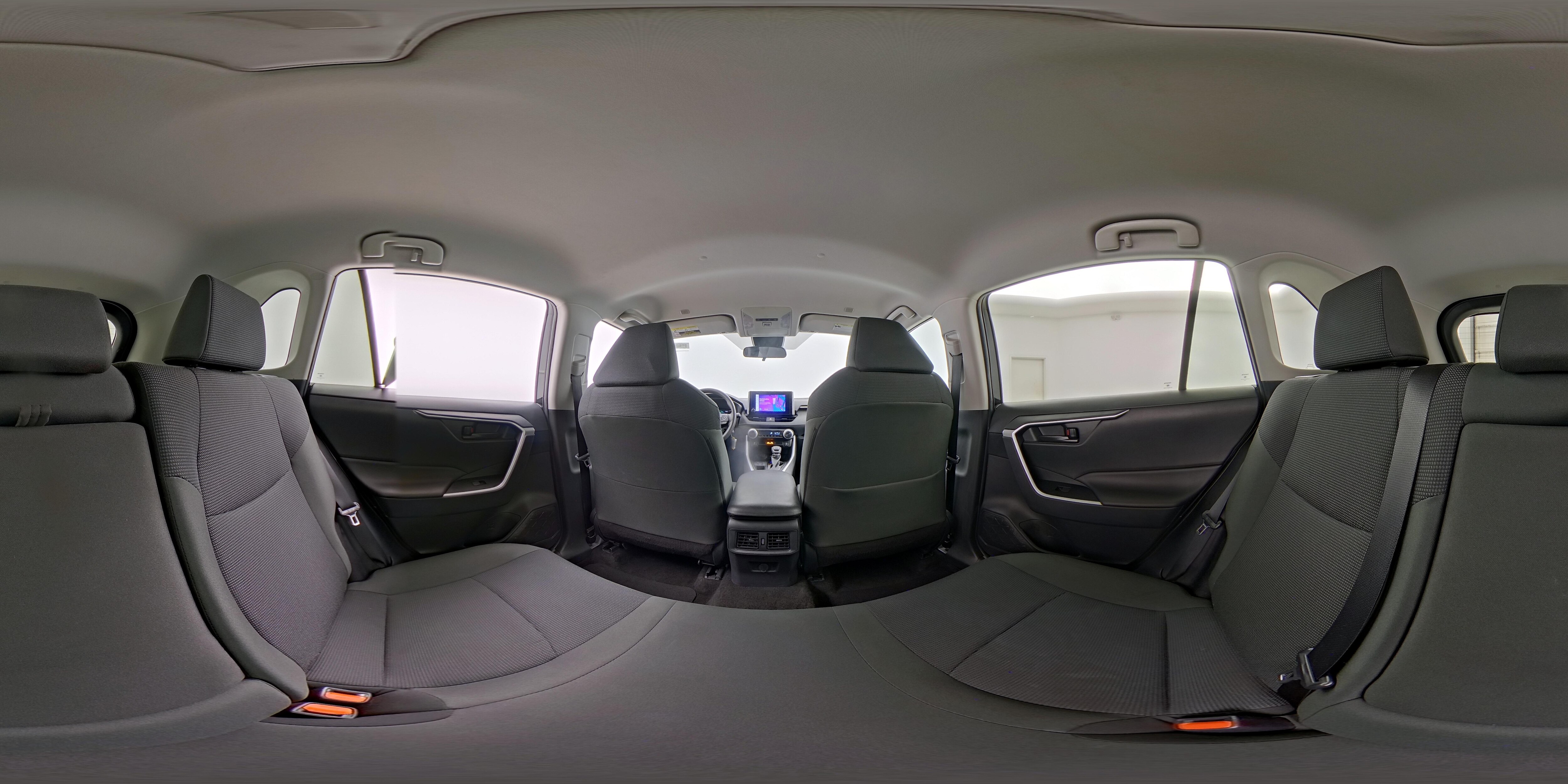 2025 Toyota RAV4 LE - Photo 25