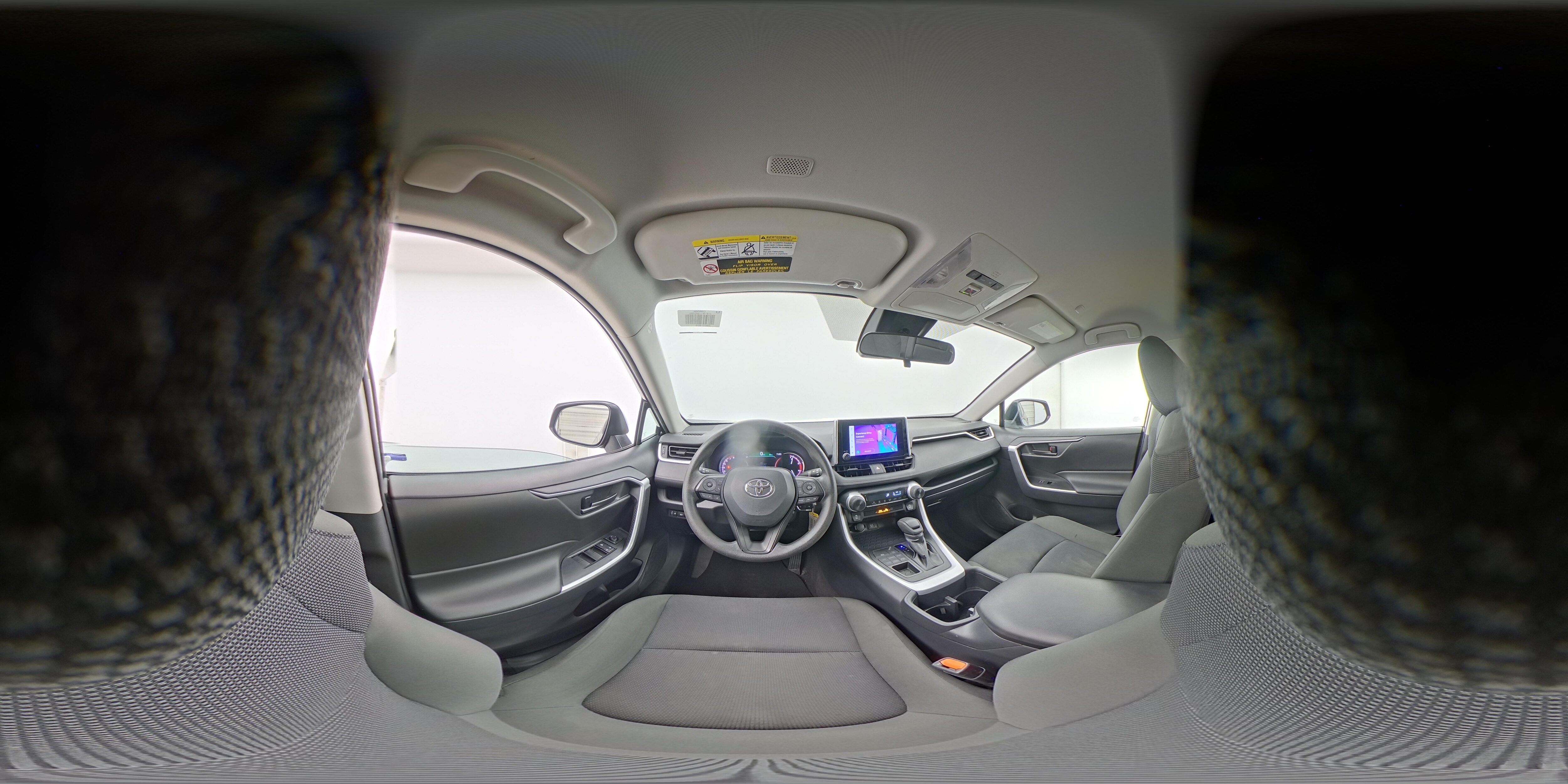 2025 Toyota RAV4 LE - Photo 26