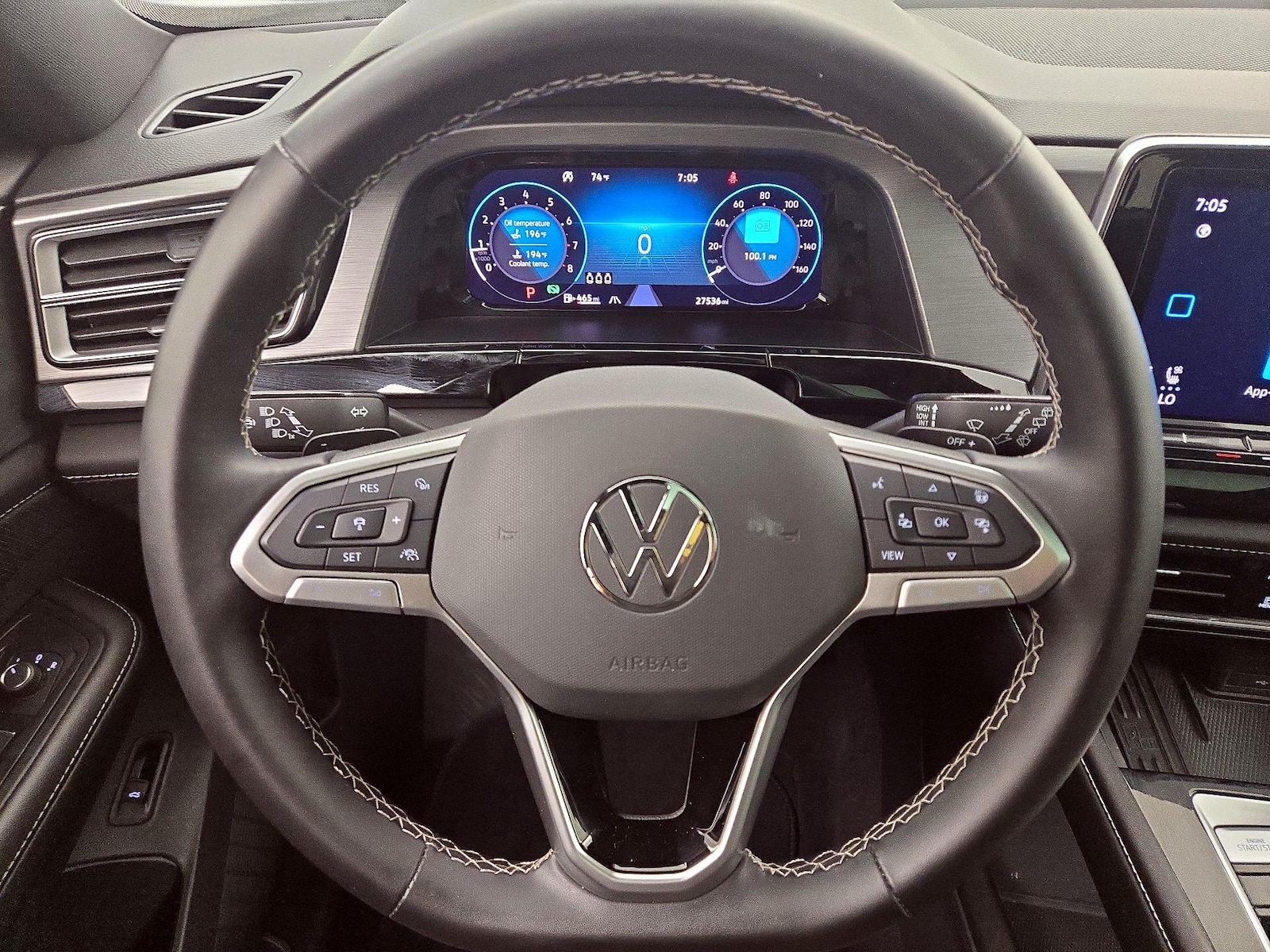 2025 Volkswagen Atlas Cross Sport SE w/Tech, photo 11