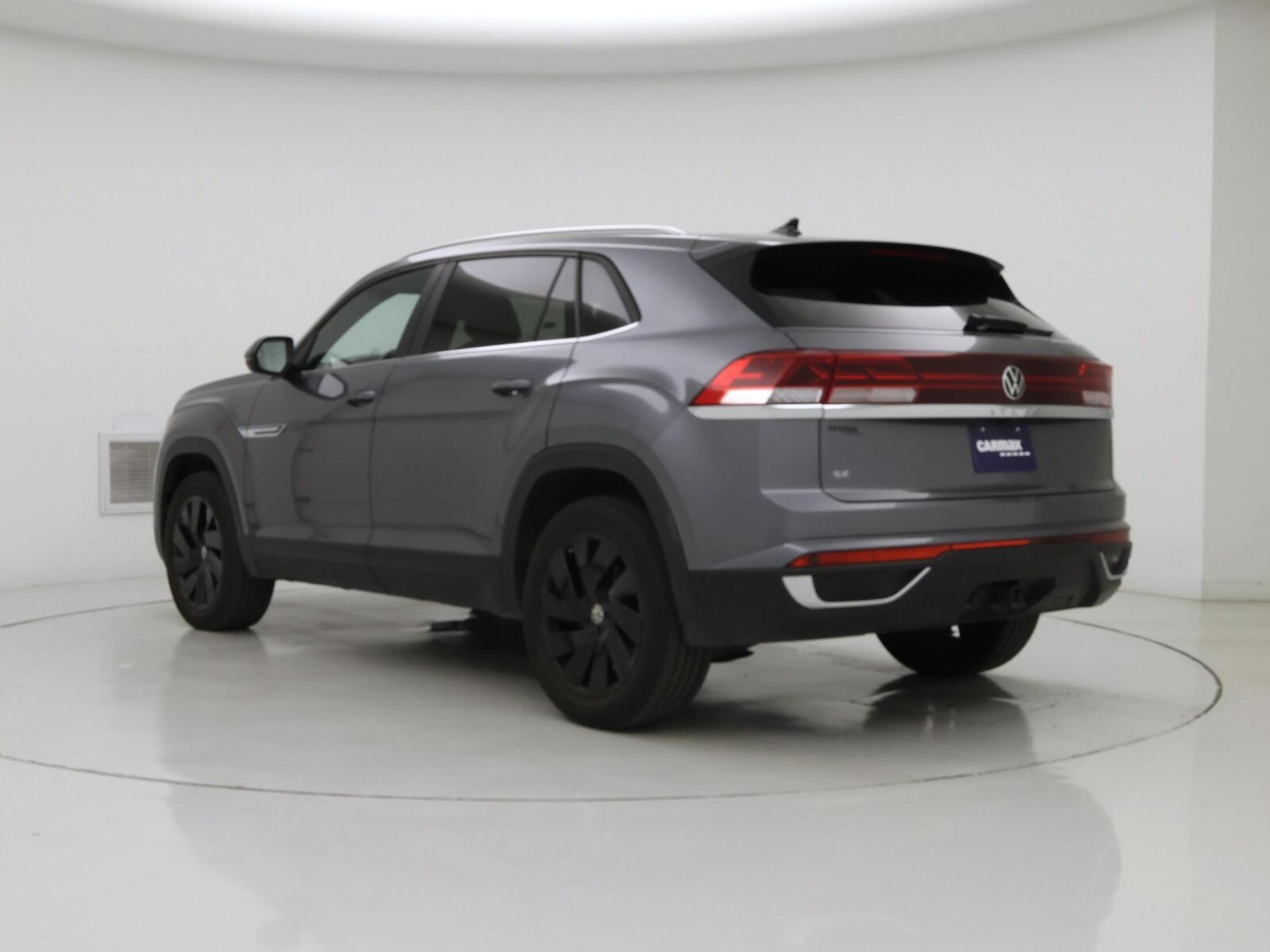 2025 Volkswagen Atlas Cross Sport SE w/Tech, photo 3