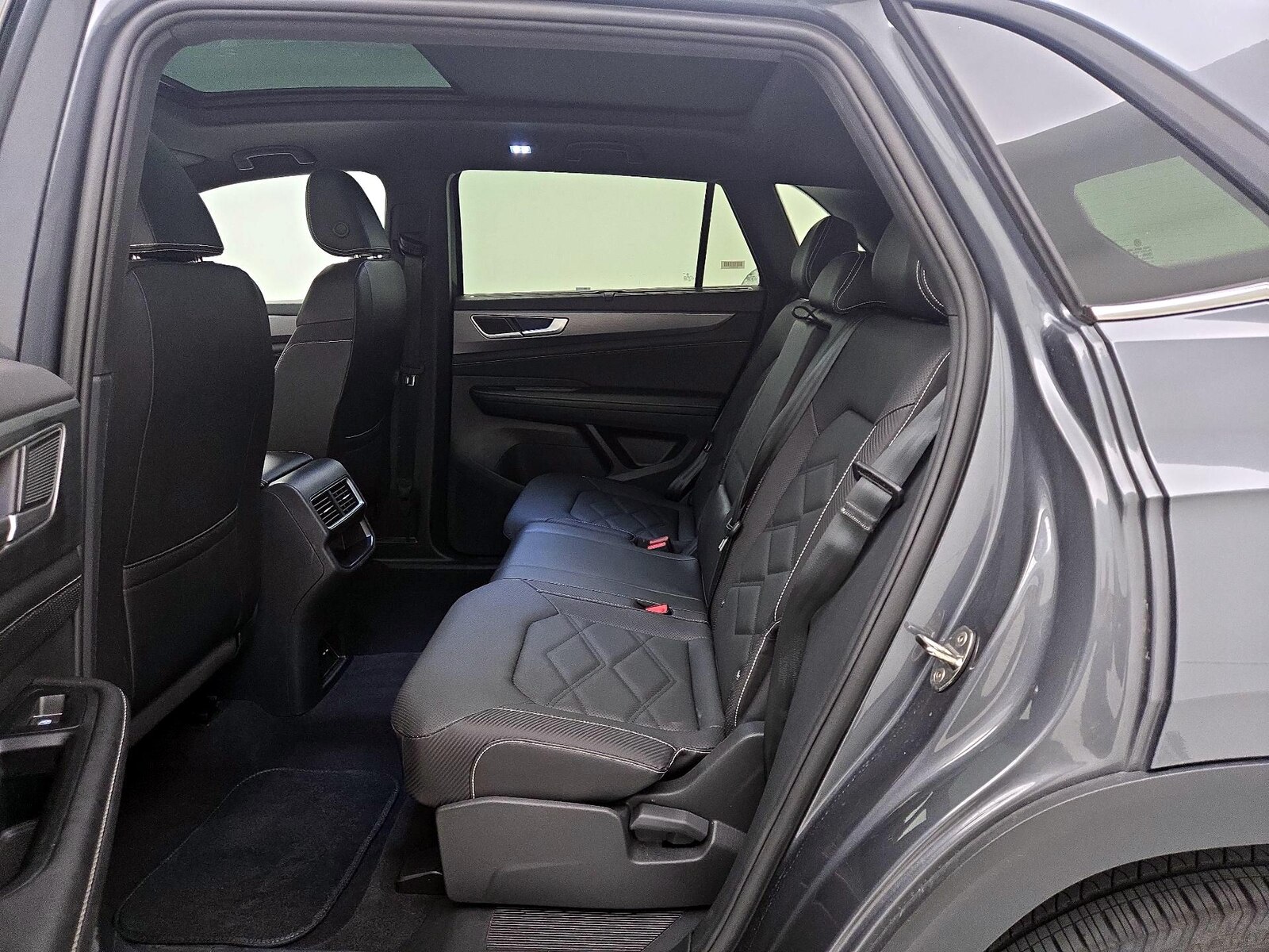 2025 Volkswagen Atlas Cross Sport SE w/Tech, photo 21