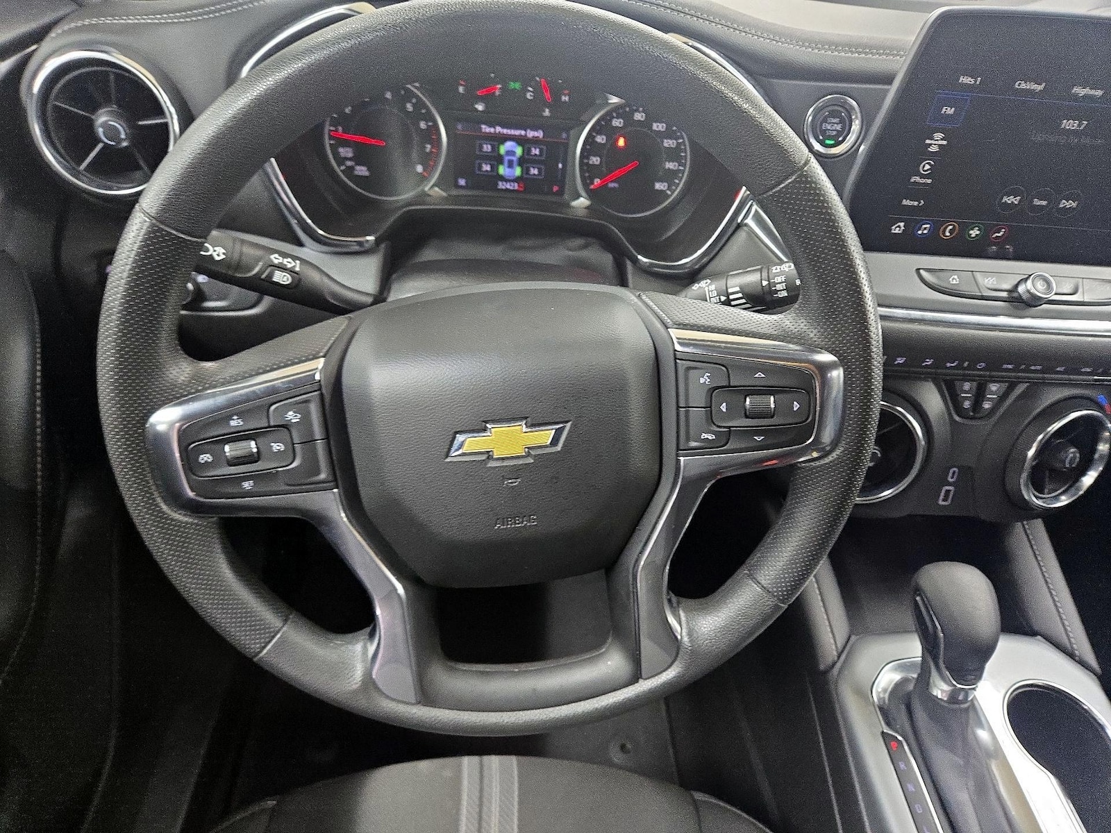 2025 Chevrolet Blazer 2LT - Photo 11