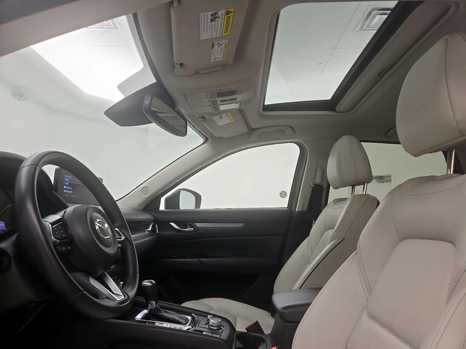 Sunroof(s) & Overhead Airbags