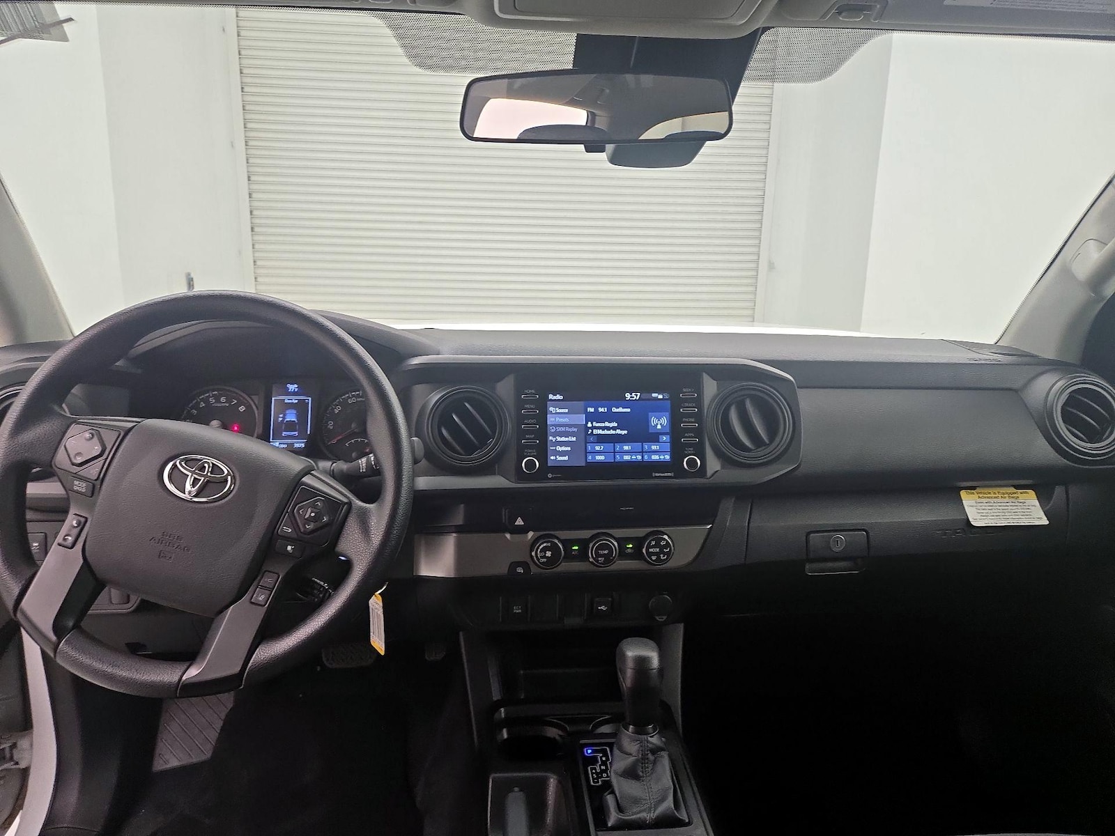 2023 Toyota Tacoma SR, photo 10
