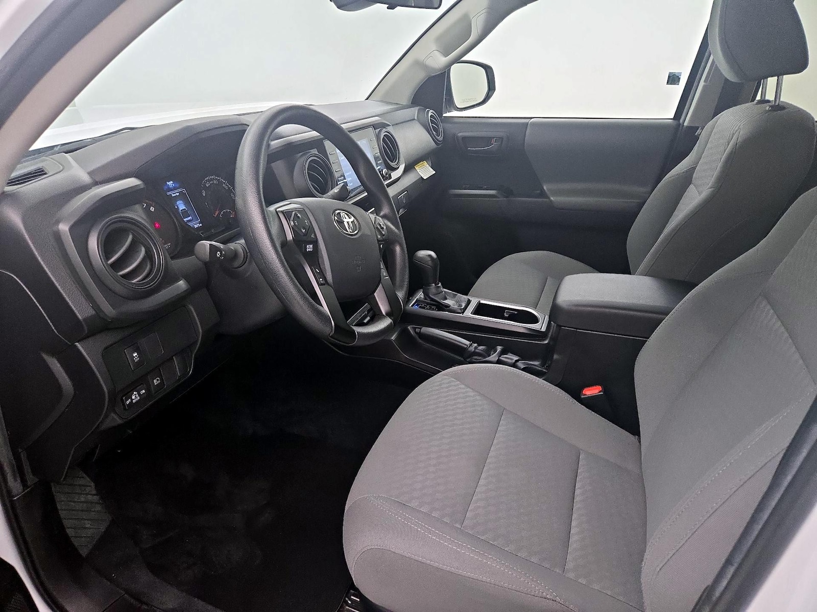 2023 Toyota Tacoma SR, photo 12