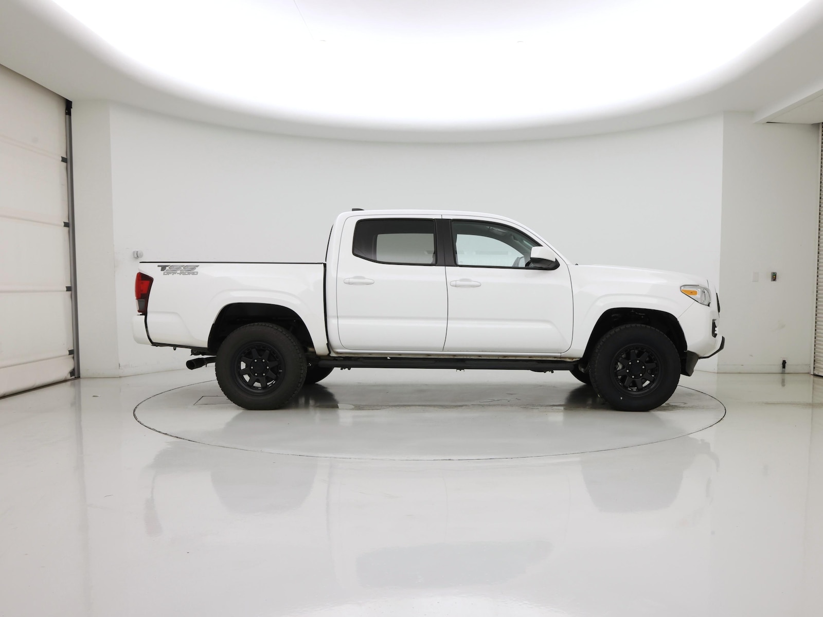 2023 Toyota Tacoma SR, photo 8