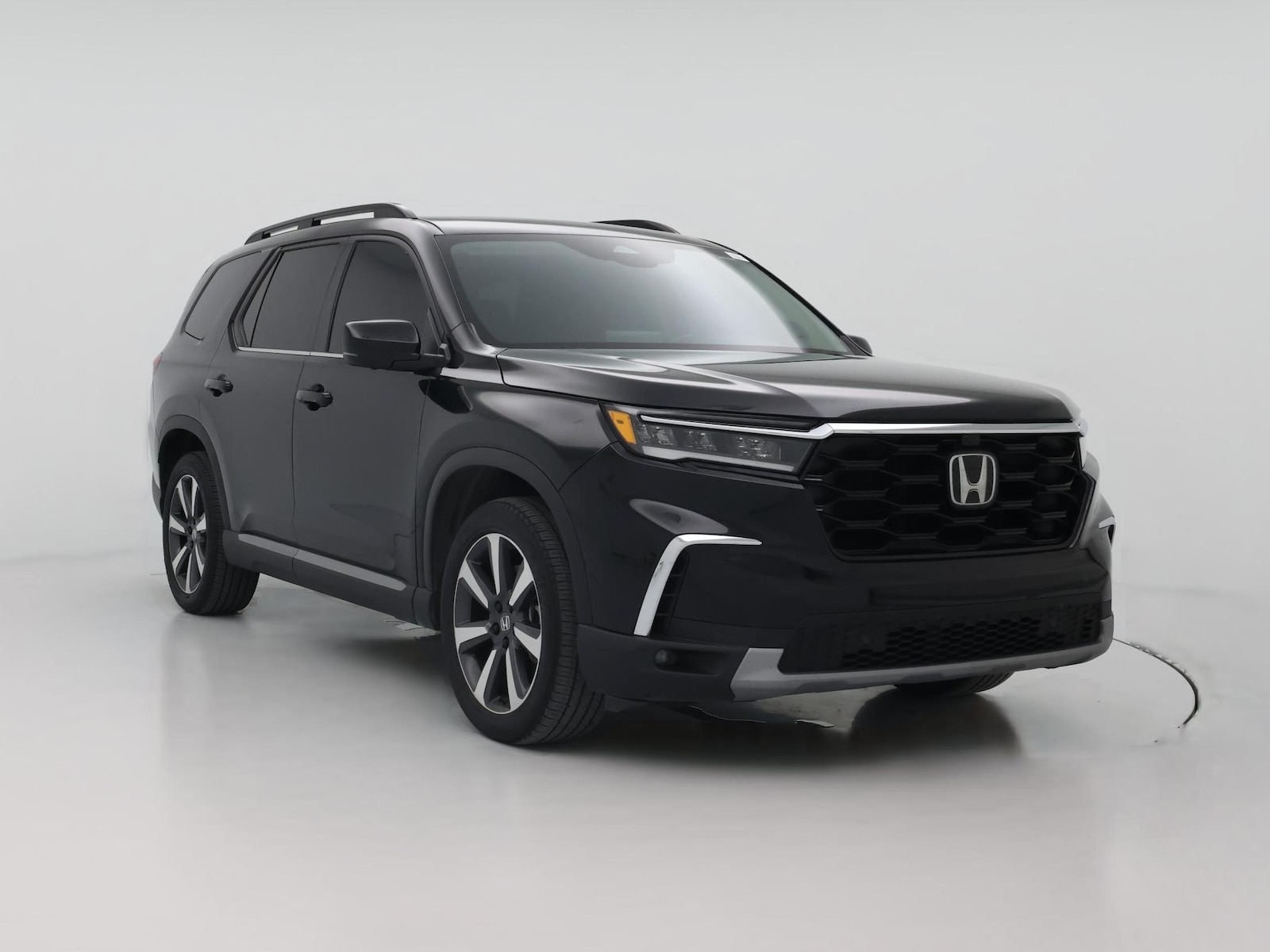 2025 Honda Pilot Elite - Photo 1