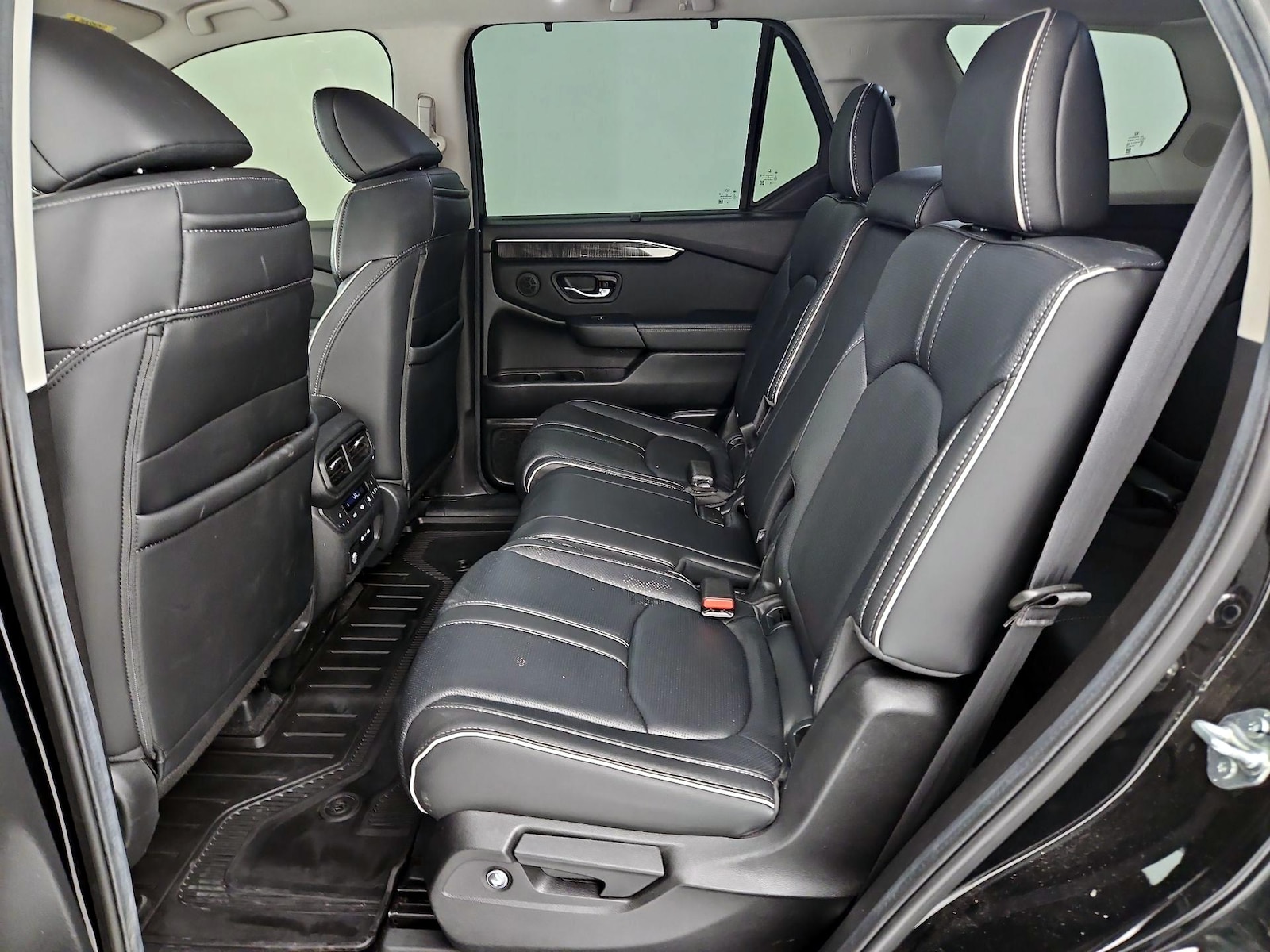 2025 Honda Pilot Elite - Photo 21