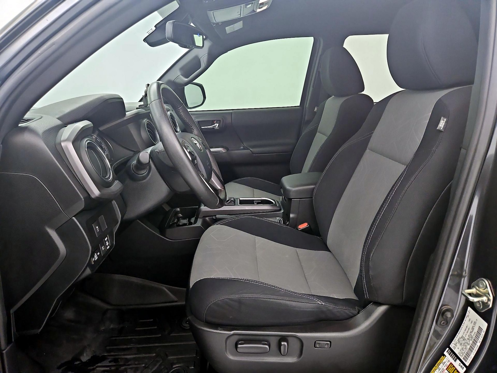 Power Seat(s) & Side Airbags