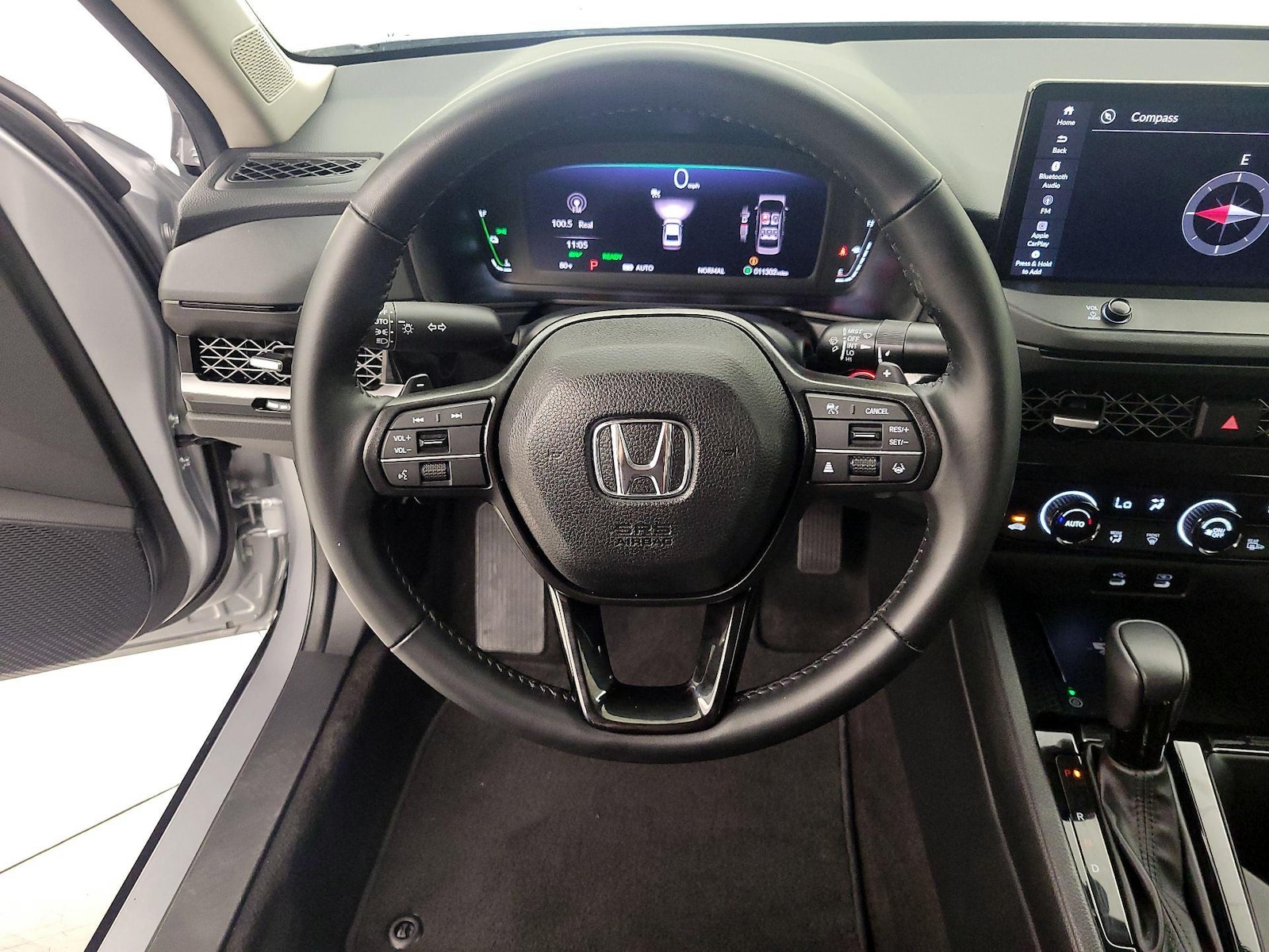 2026 Honda Accord Hybrid EX-L - Photo 9