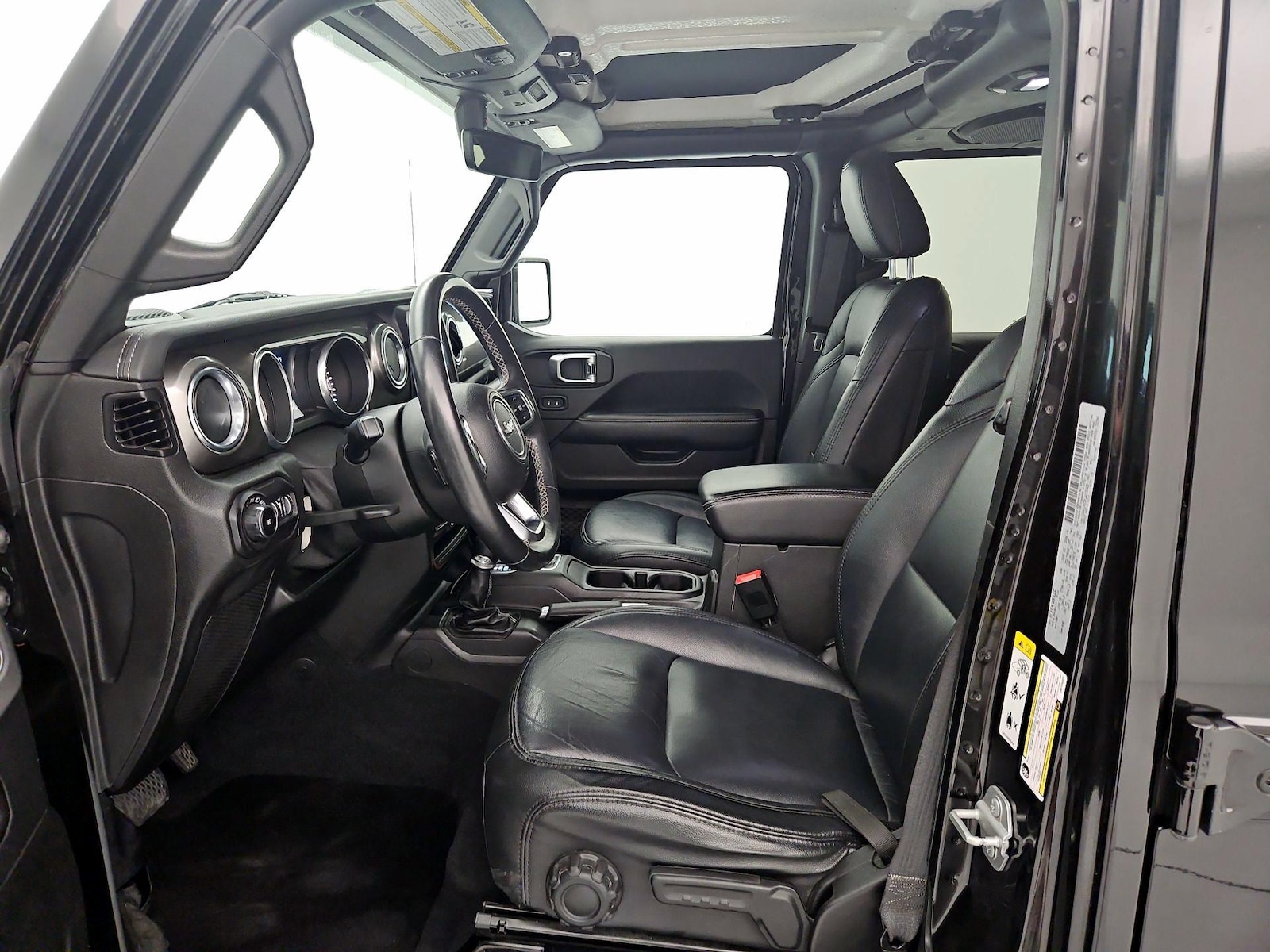 Leather Seats & Side Airbags