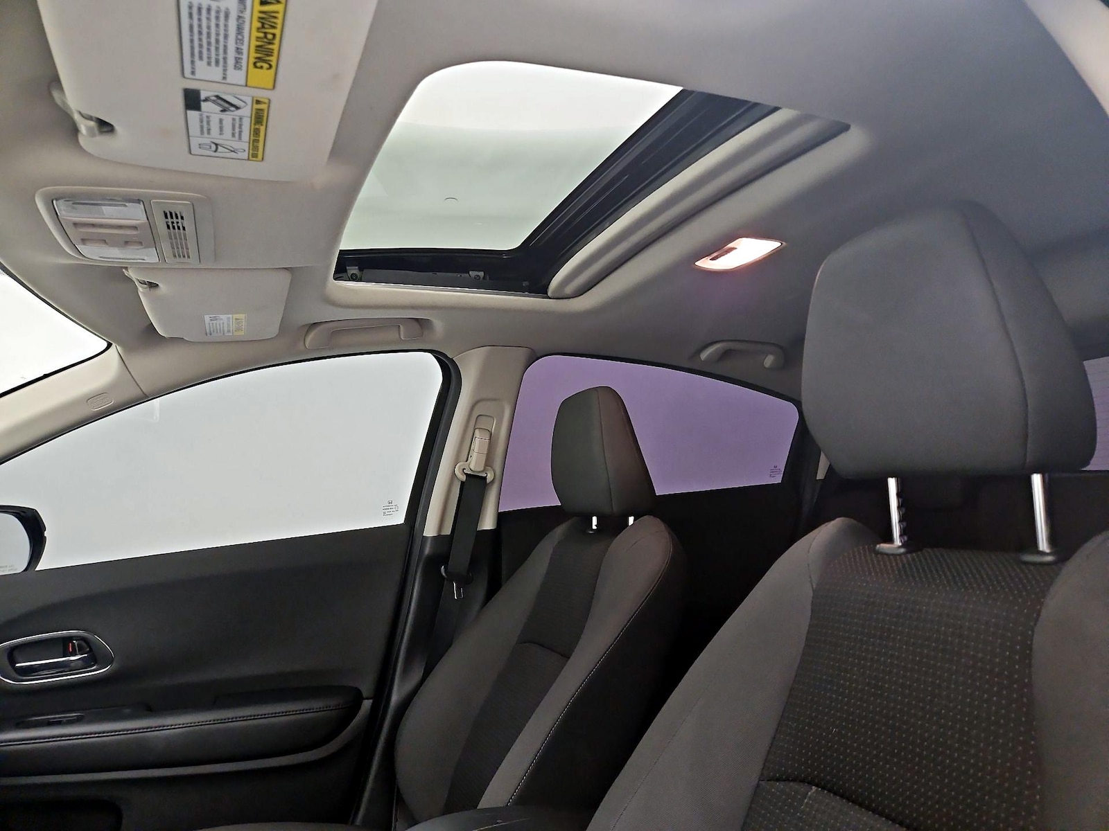 Sunroof(s) & Overhead Airbags