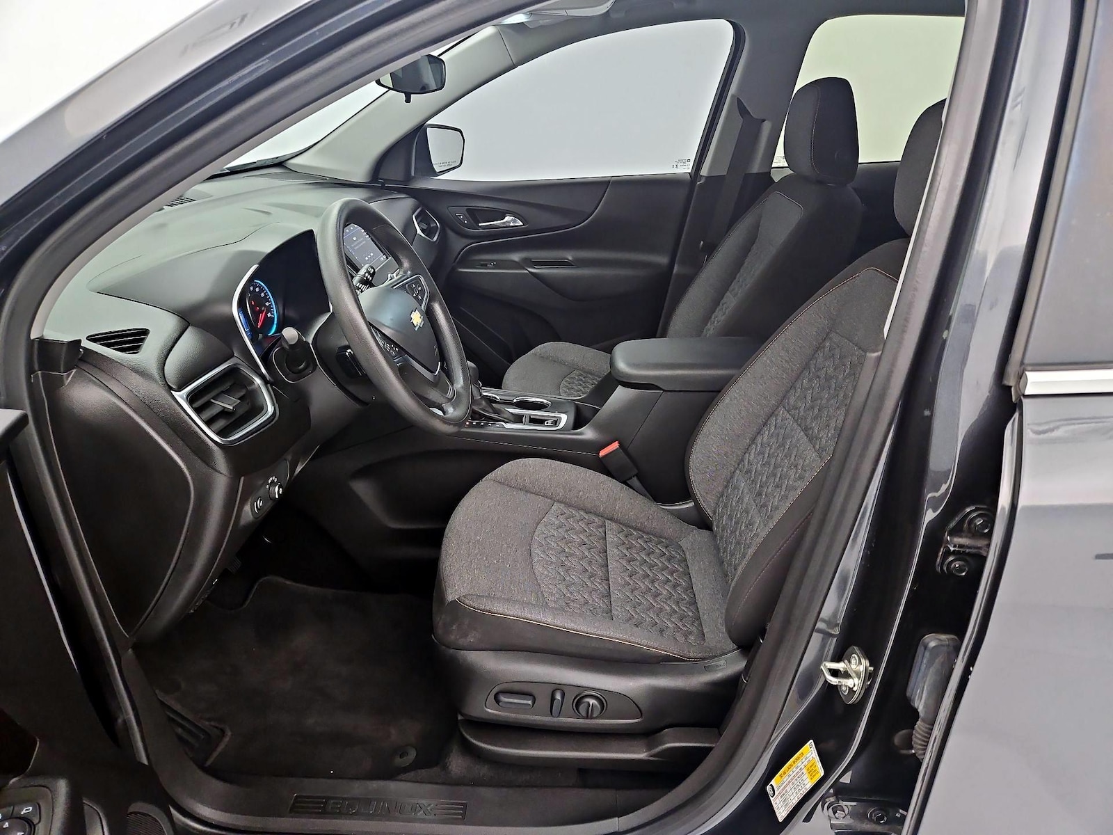 Power Seat(s) & Side Airbags