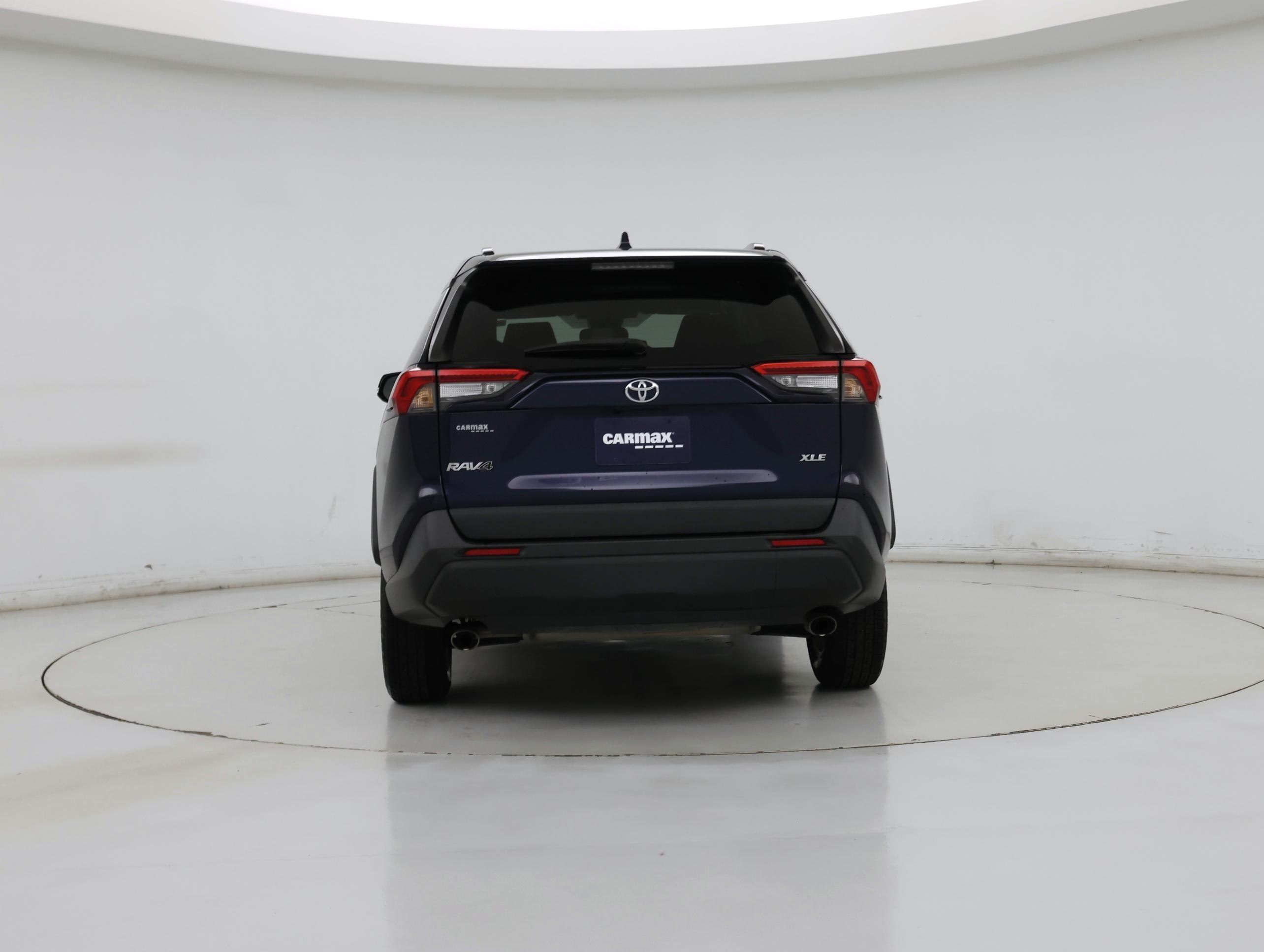 Thumbnail: 2022 Toyota RAV4 - 6