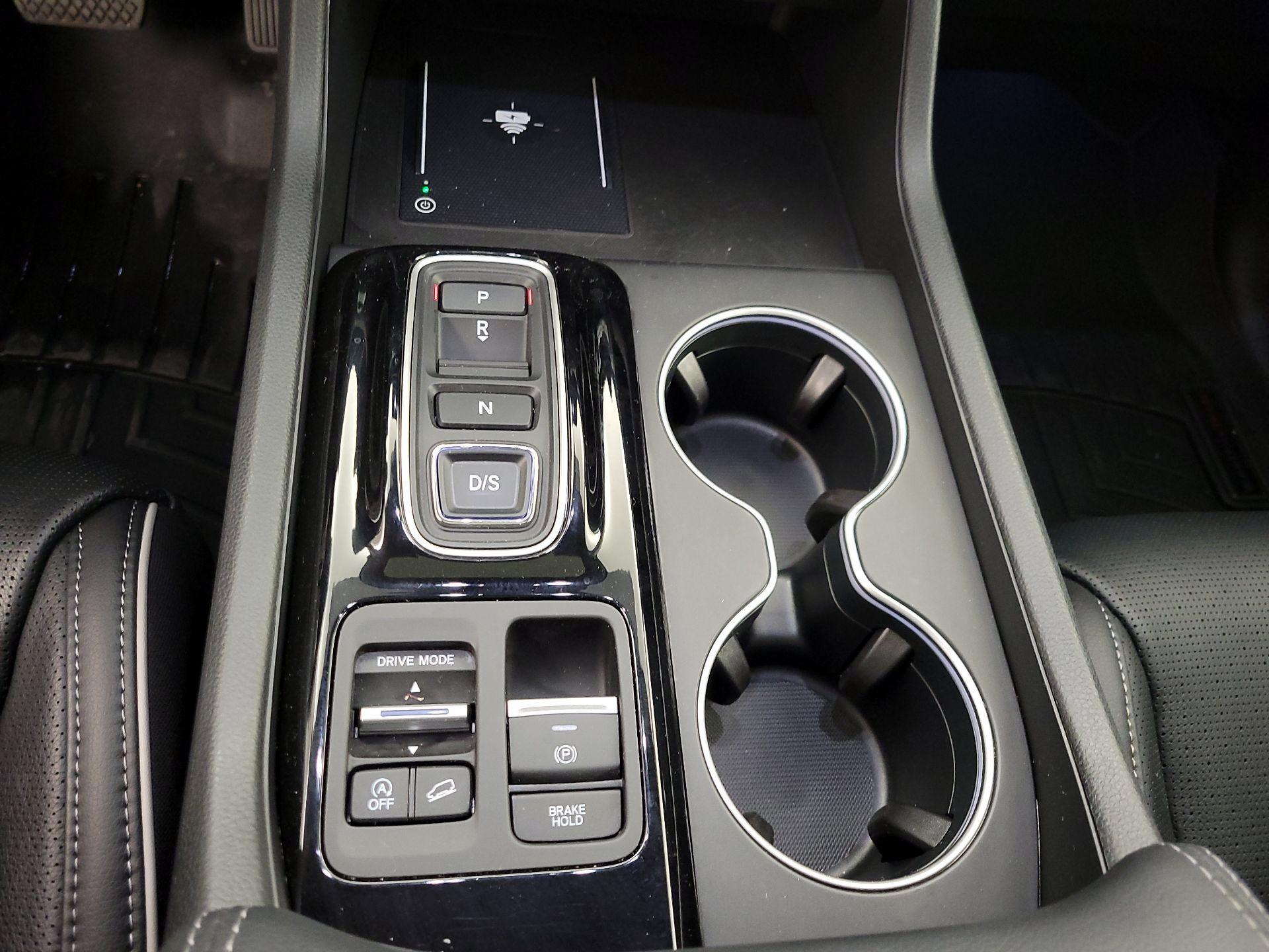 Thumbnail: 2023 Honda Pilot - 18