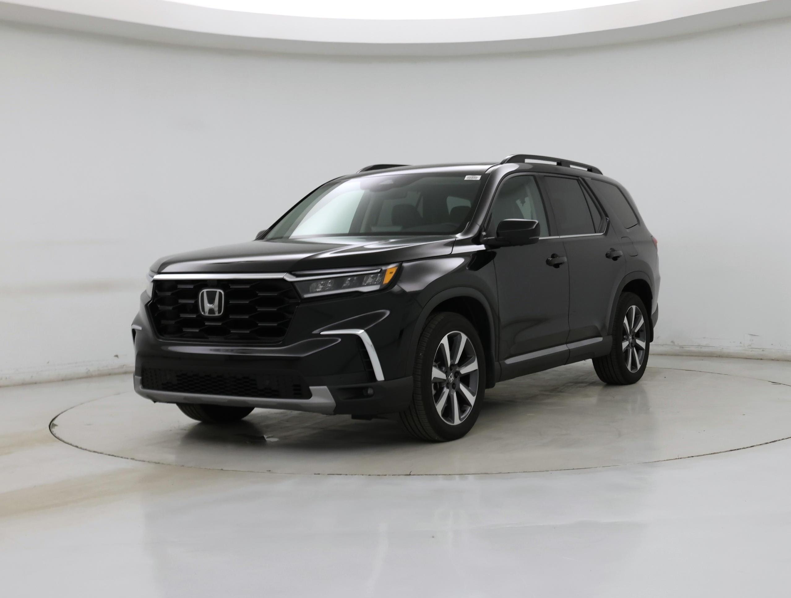 Thumbnail: 2023 Honda Pilot - 4