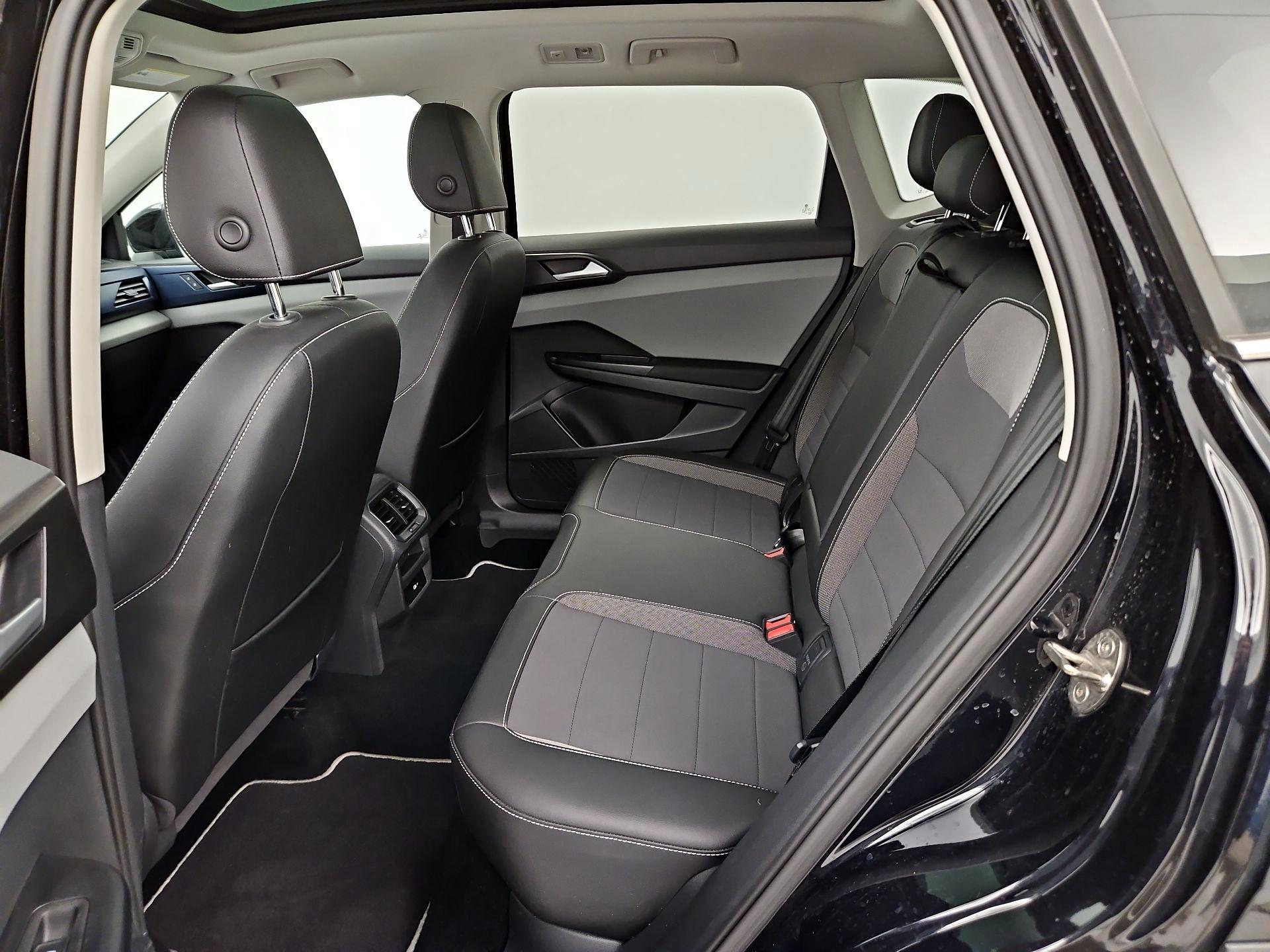 Thumbnail: 2023 Volkswagen Taos - 20