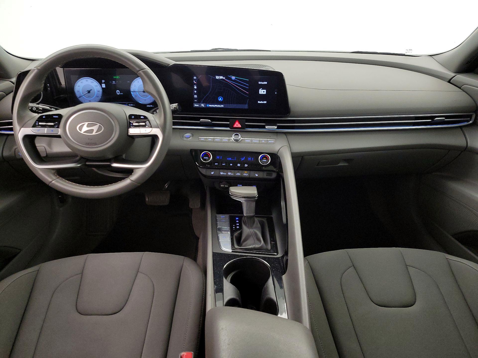 Thumbnail: 2024 Hyundai Elantra - 9