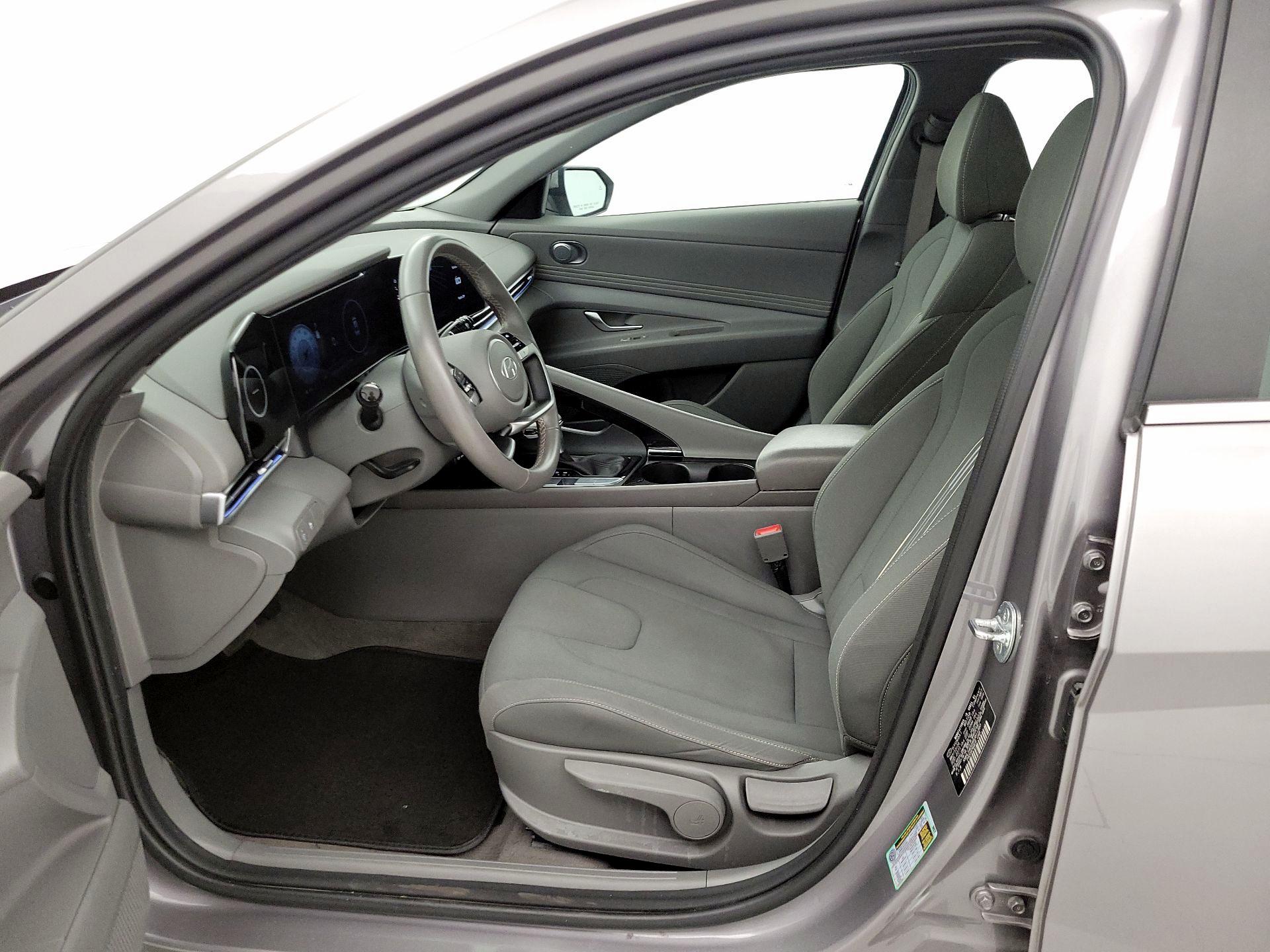 Thumbnail: 2024 Hyundai Elantra - 11