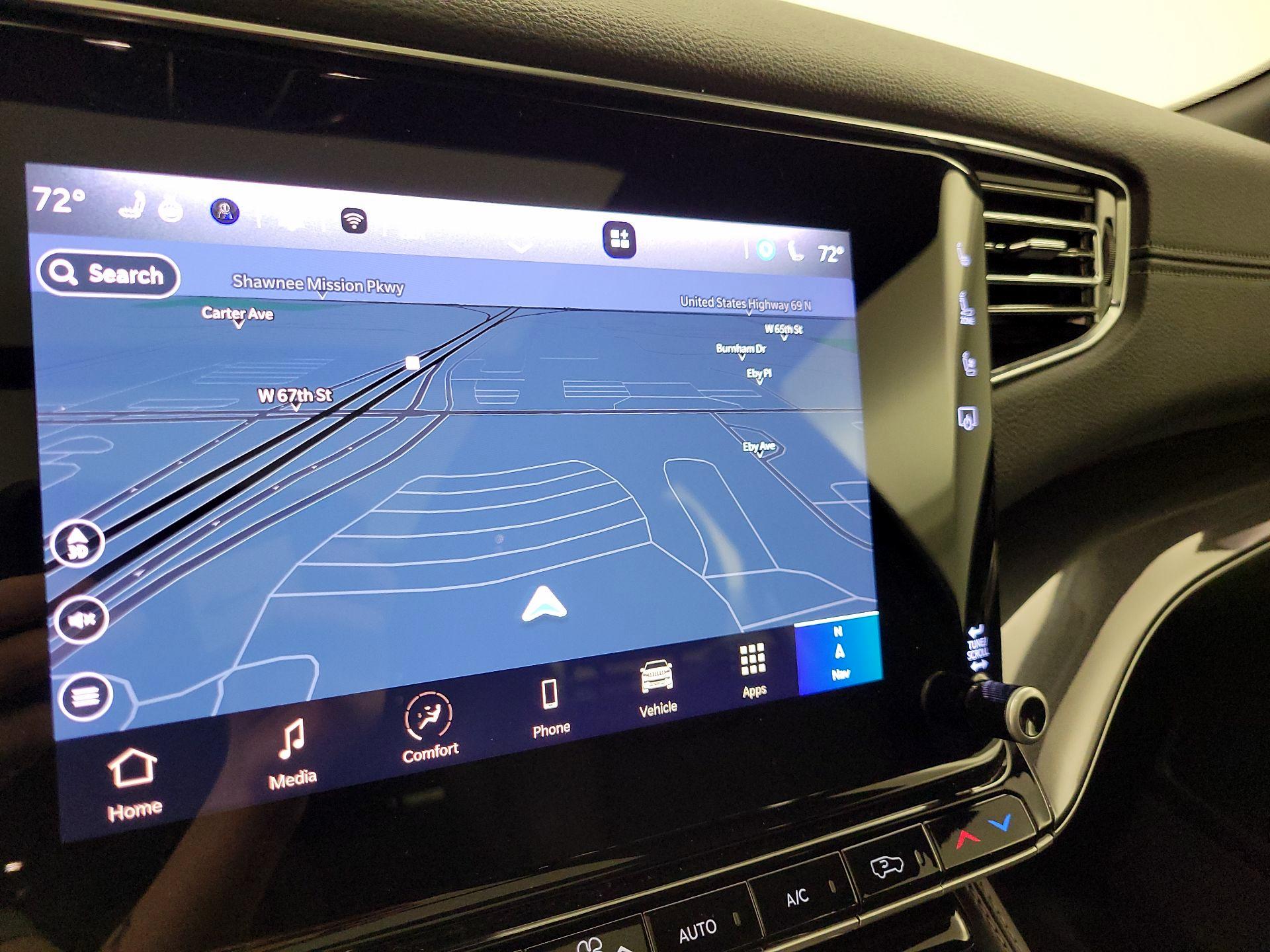 Thumbnail: 2024 Jeep Wagoneer - 14