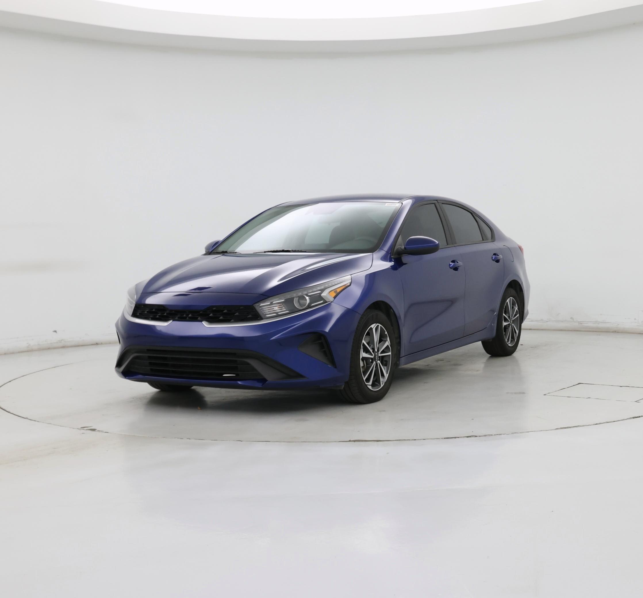 Thumbnail: 2024 Kia Forte - 4