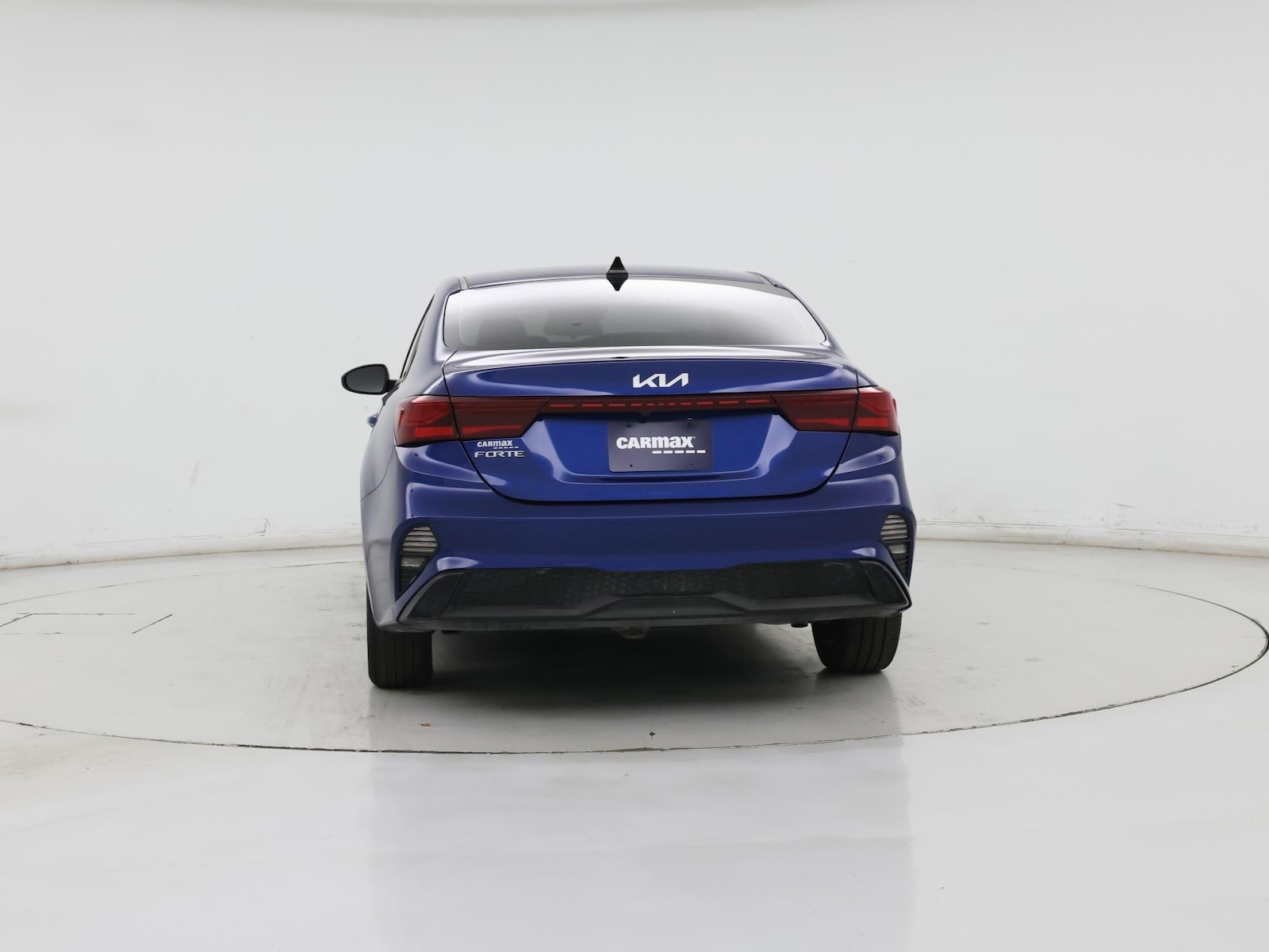 2024 Kia Forte LXS - Photo 7