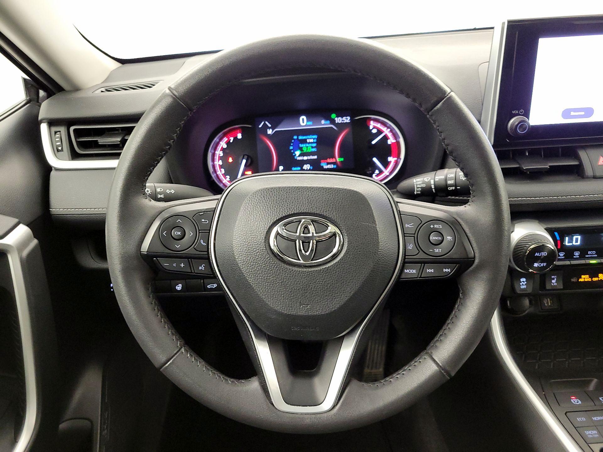 Thumbnail: 2023 Toyota RAV4 - 10