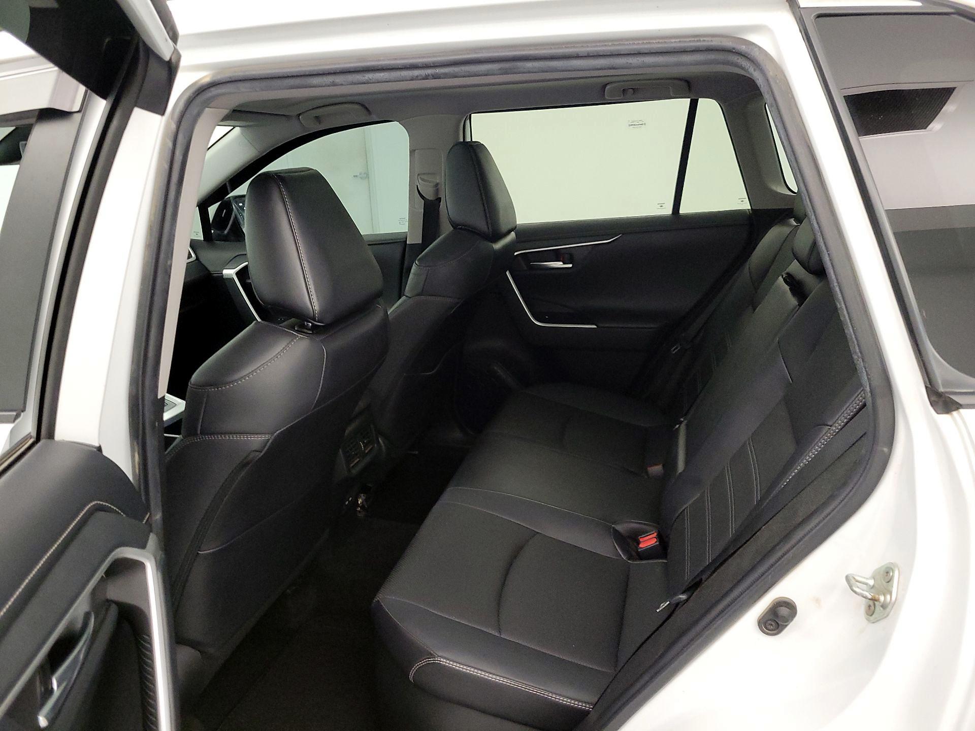 Thumbnail: 2023 Toyota RAV4 - 20