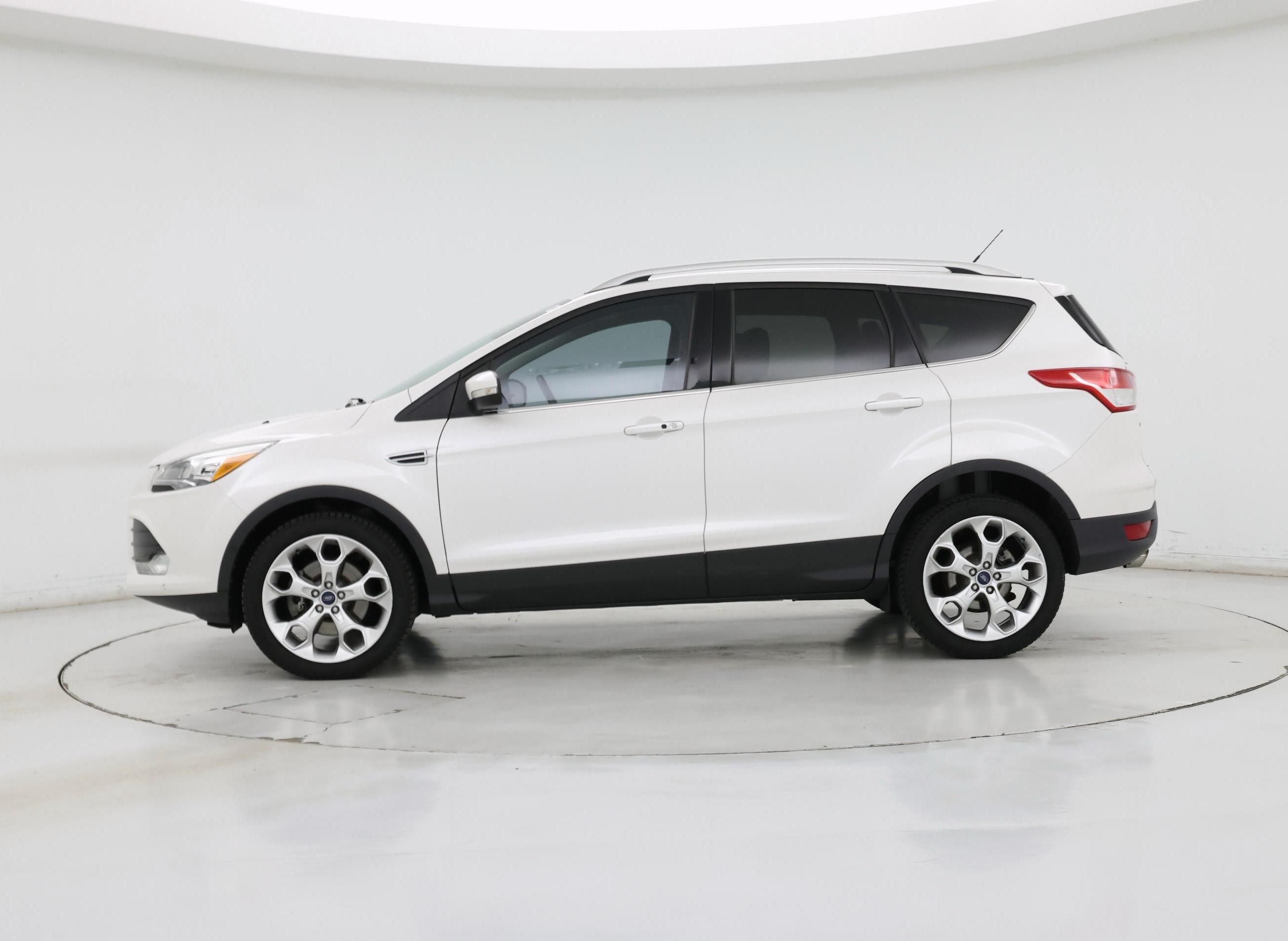 Thumbnail: 2016 Ford Escape - 3