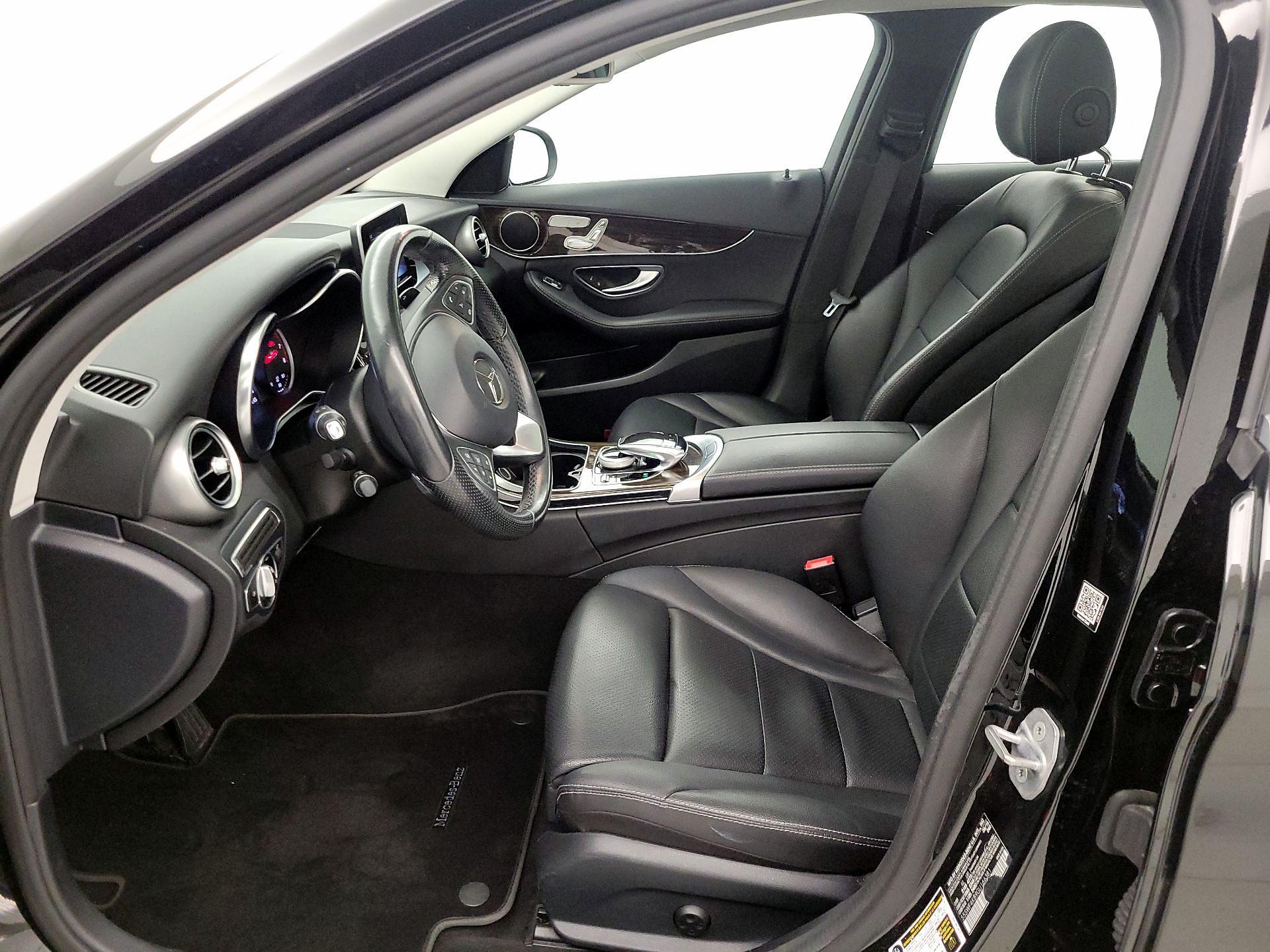 Thumbnail: 2016 Mercedes-Benz C-Class - 11