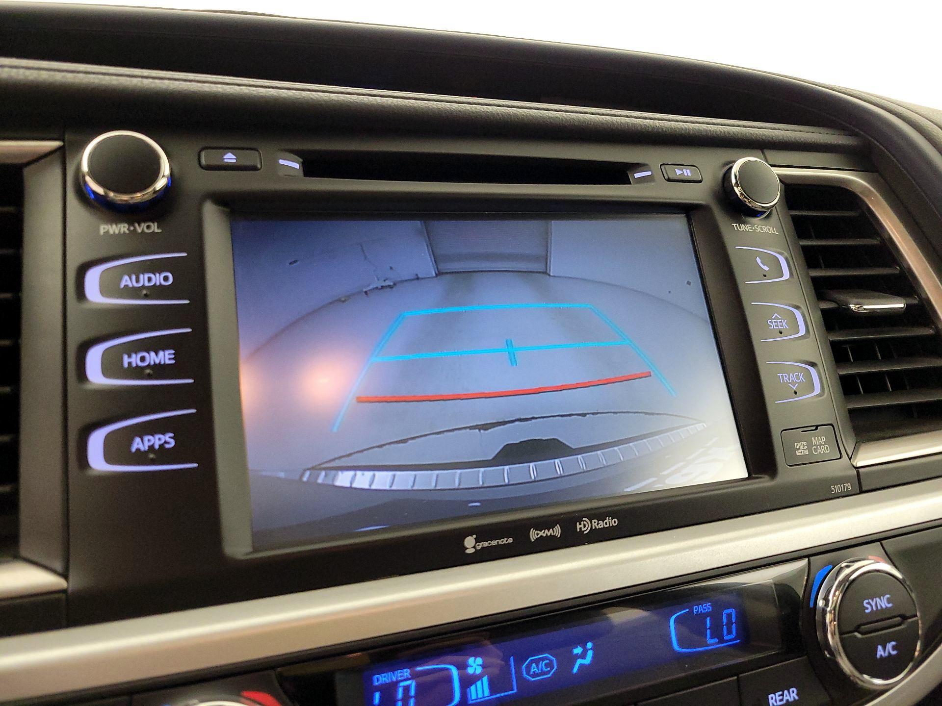 Thumbnail: 2017 Toyota Highlander - 15