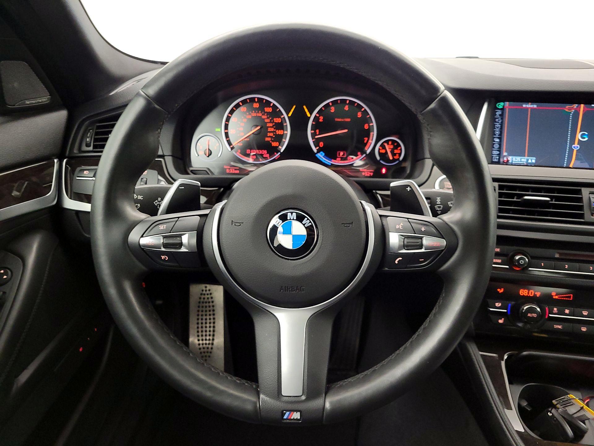 Thumbnail: 2015 BMW 5 Series - 10