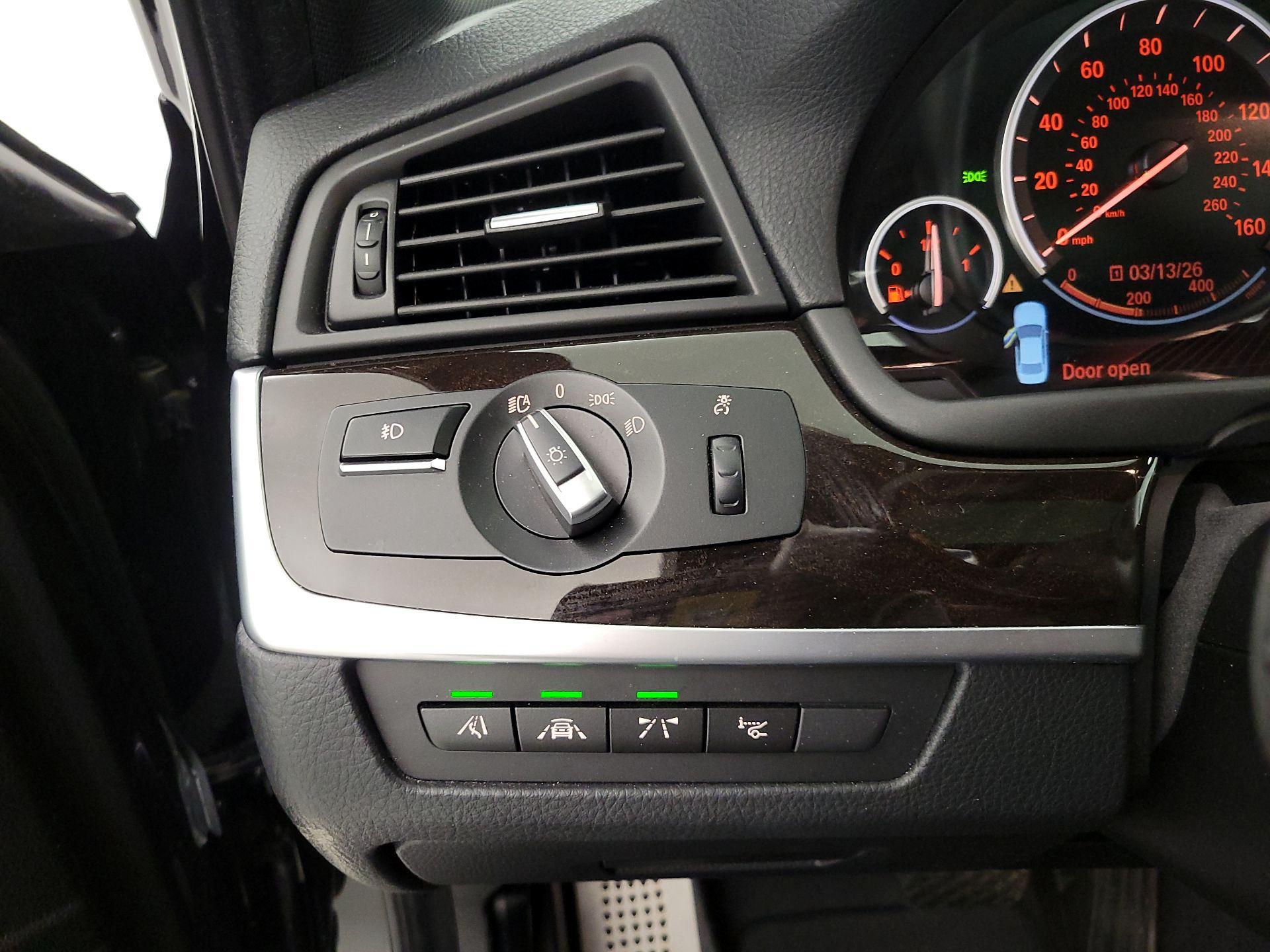 Thumbnail: 2015 BMW 5 Series - 13