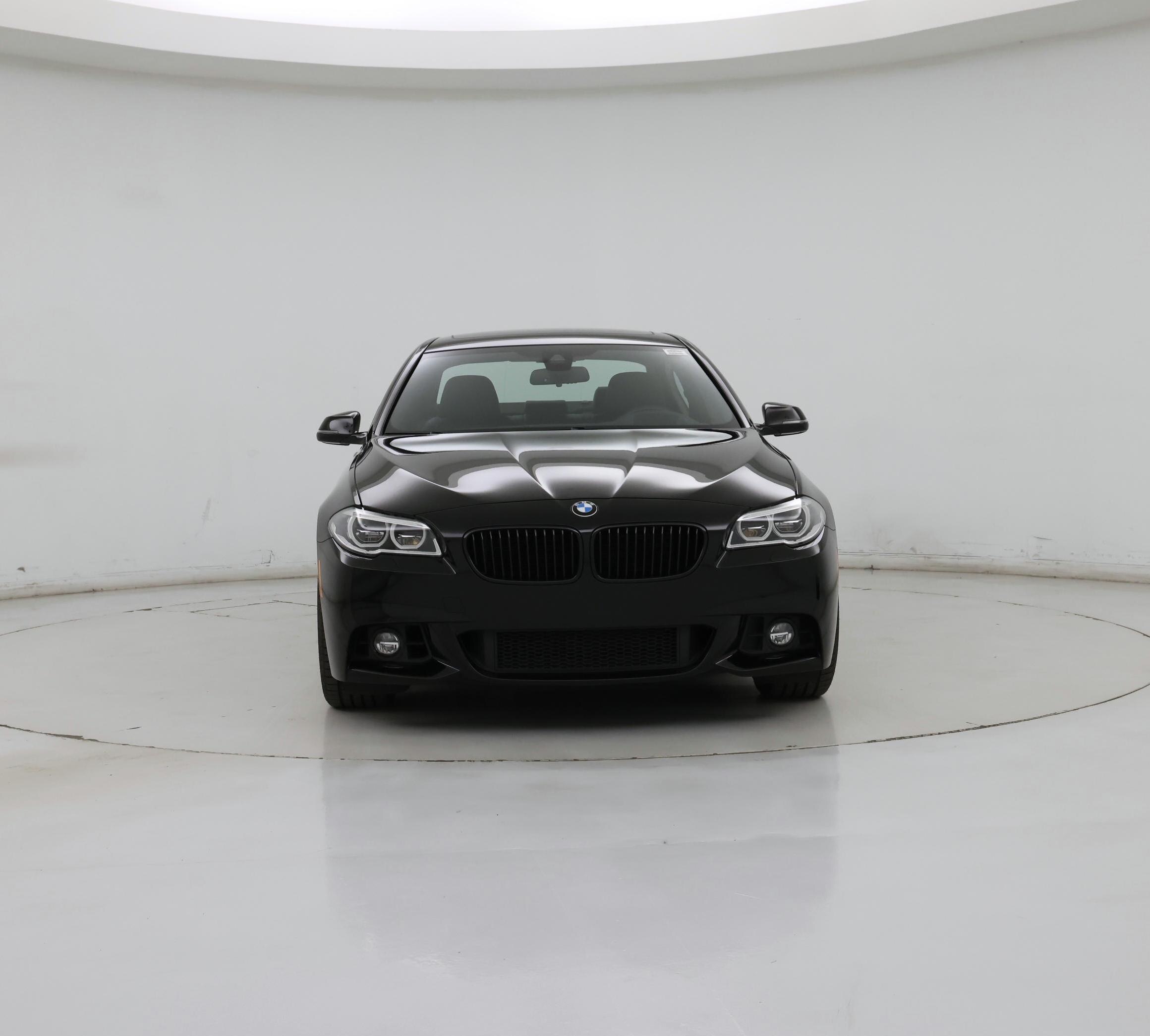 Thumbnail: 2015 BMW 5 Series - 5