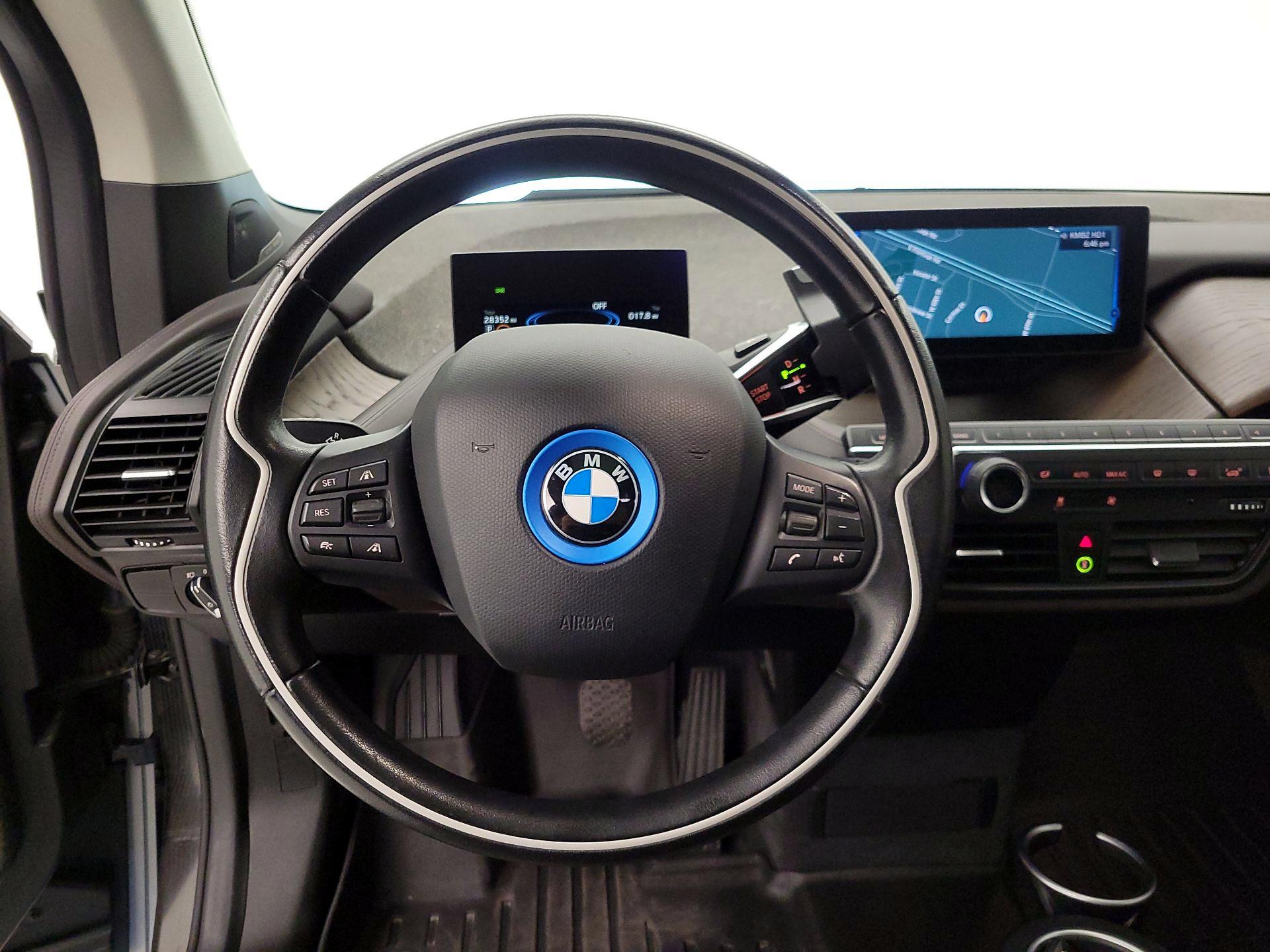 Thumbnail: 2017 BMW i3 - 10