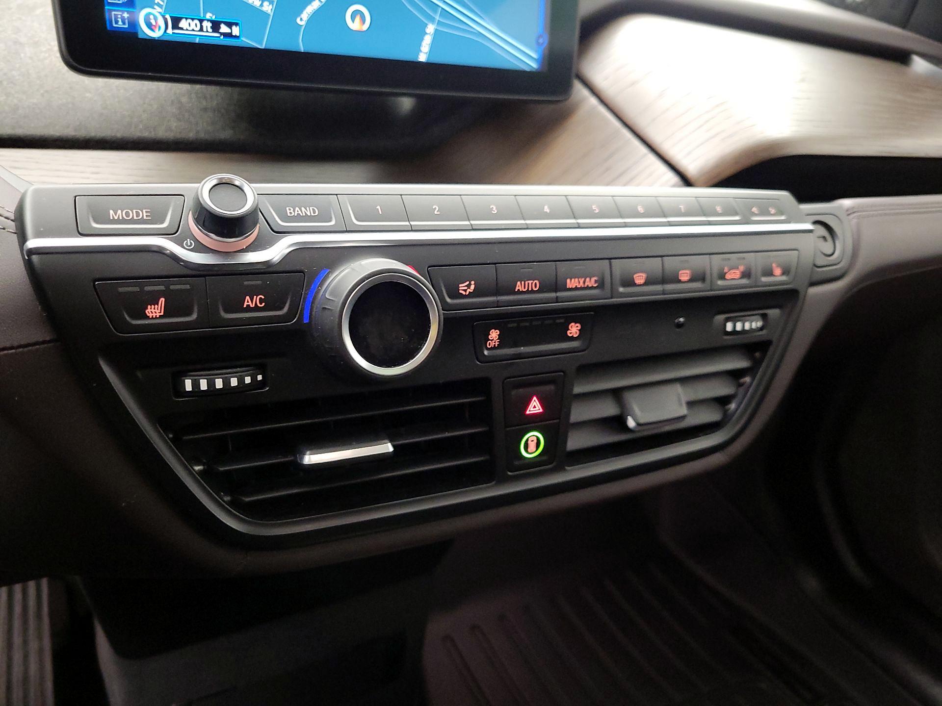 Thumbnail: 2017 BMW i3 - 17