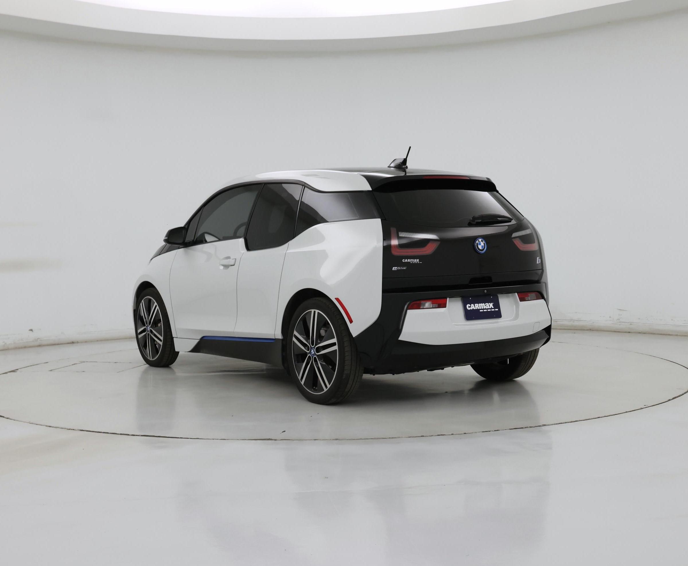 Thumbnail: 2017 BMW i3 - 2