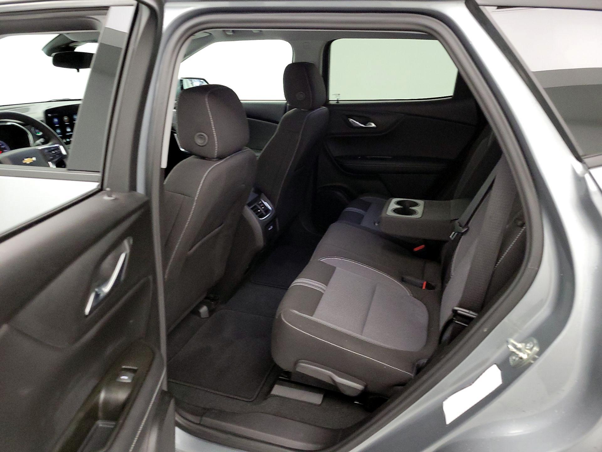 Thumbnail: 2025 Chevrolet Blazer - 19