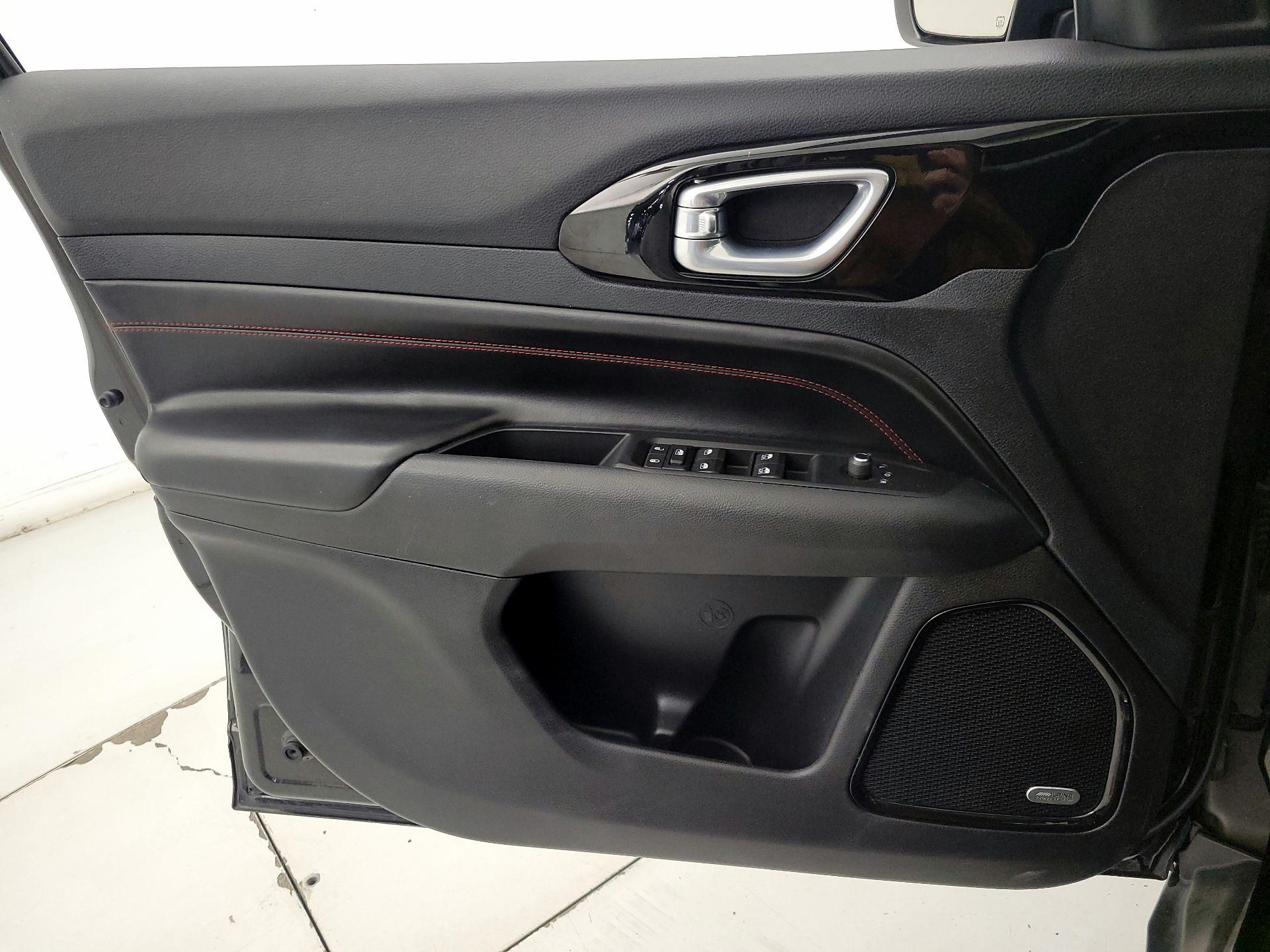 Thumbnail: 2022 Jeep Compass - 12