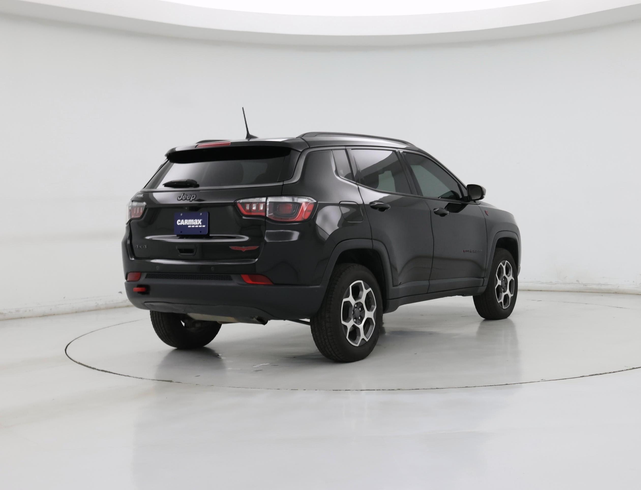 Thumbnail: 2022 Jeep Compass - 8