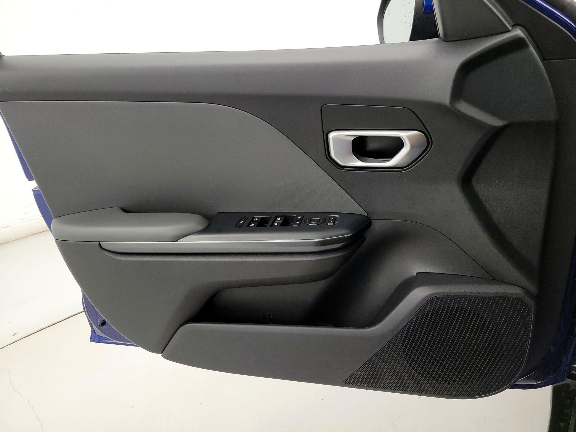 Thumbnail: 2025 Kia K4 - 12