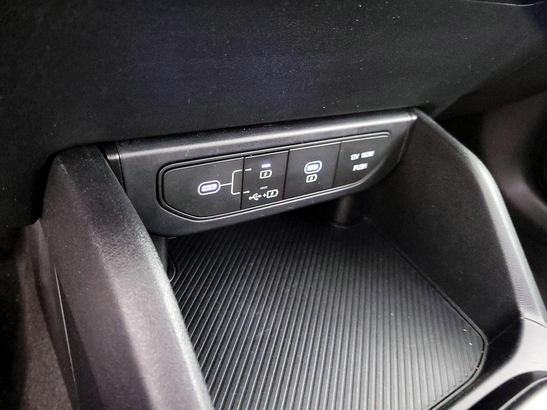 Thumbnail: 2025 Kia K4 - 18