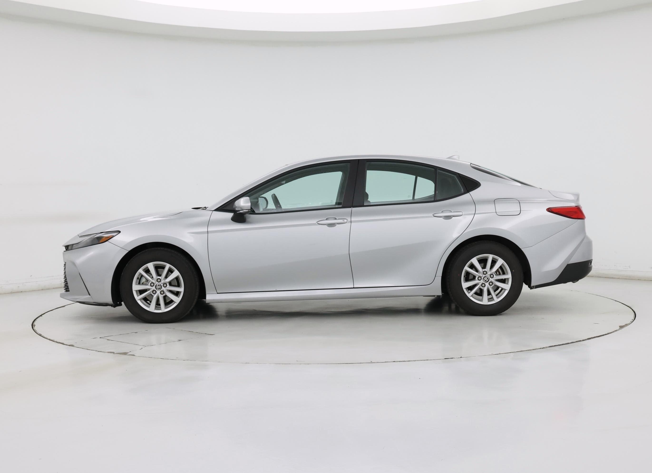 Thumbnail: 2025 Toyota Camry - 3