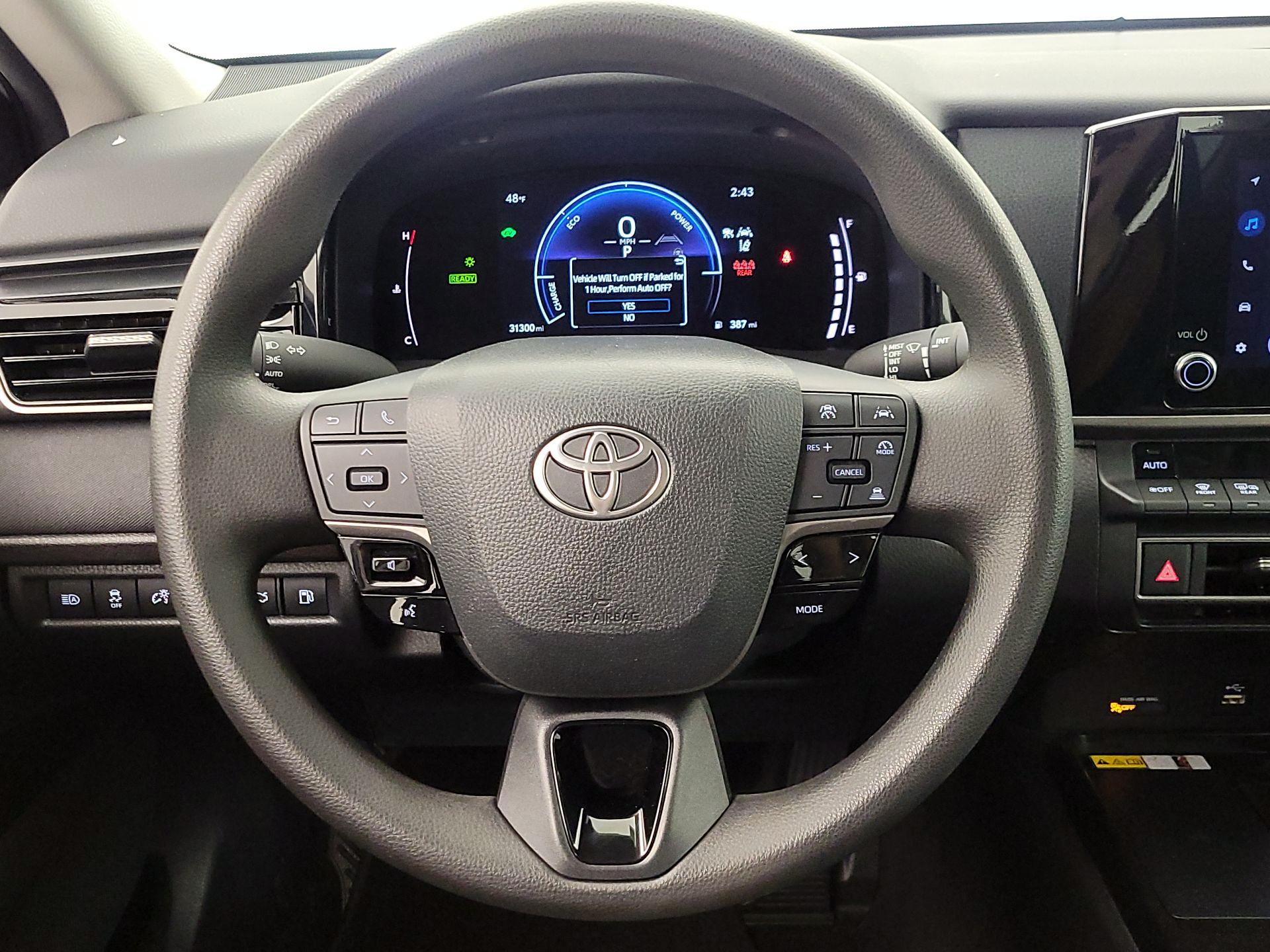 Thumbnail: 2025 Toyota Camry - 10