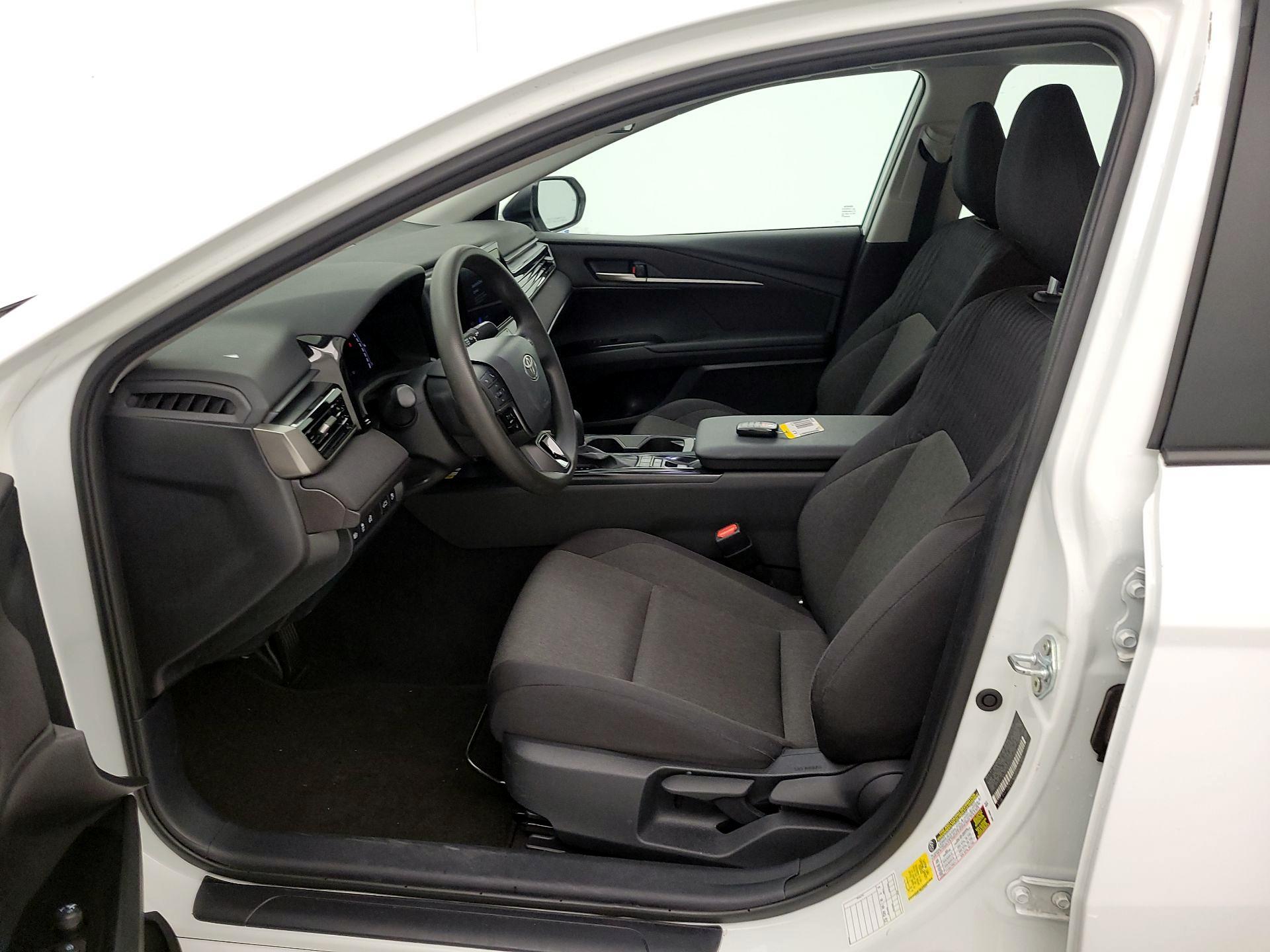 Thumbnail: 2025 Toyota Camry - 11