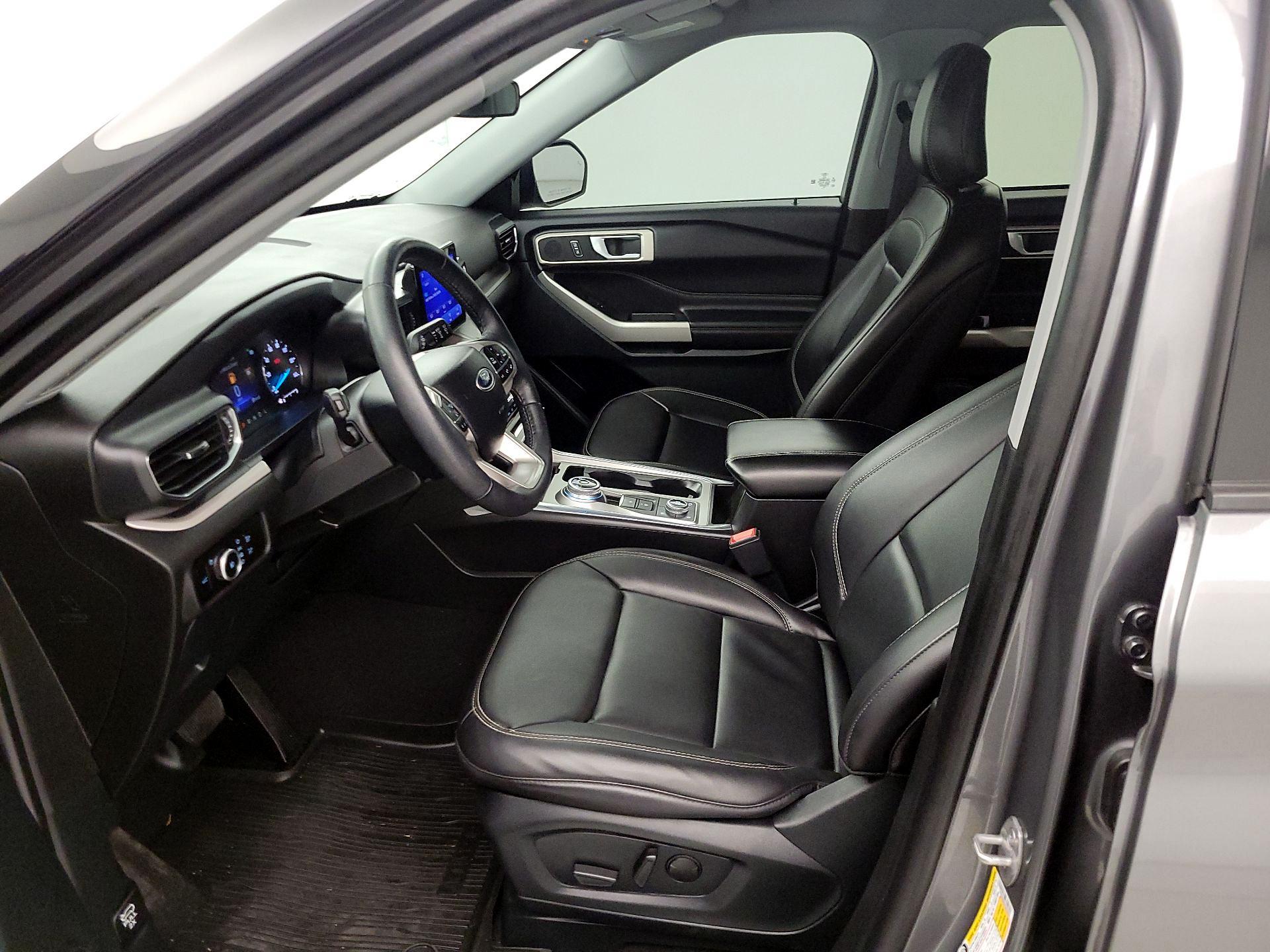 Thumbnail: 2023 Ford Explorer - 11